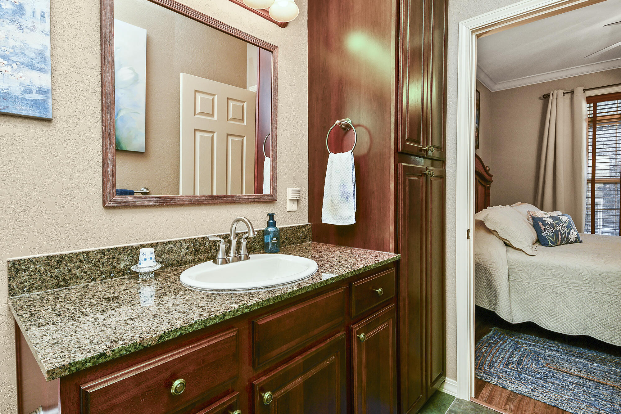 300 Glory Rd Property Photo 44