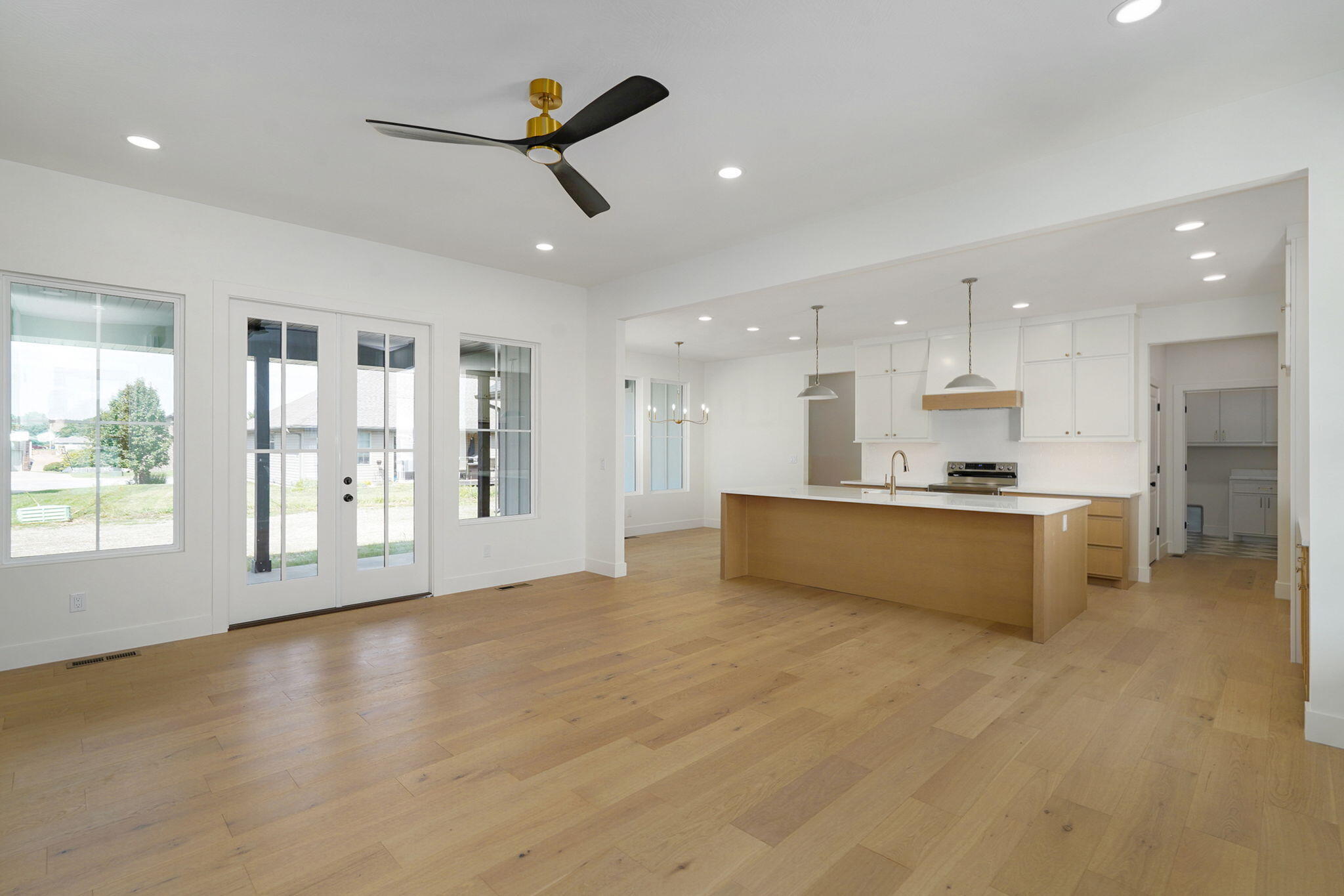 484 Bailiwick Drive Property Photo 4