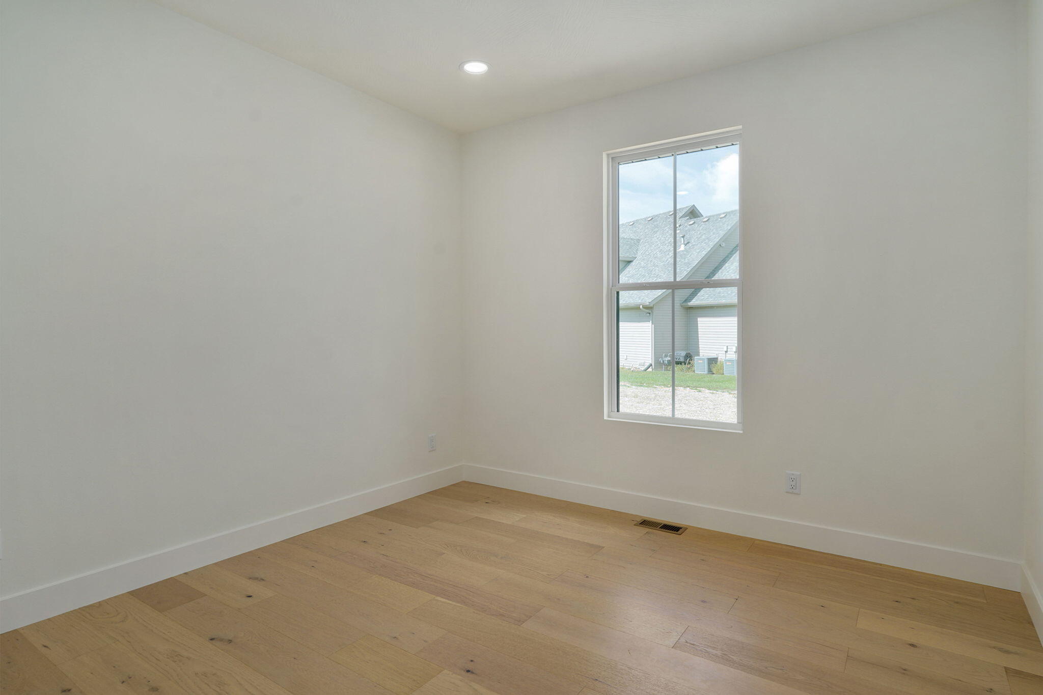 484 Bailiwick Drive Property Photo 32