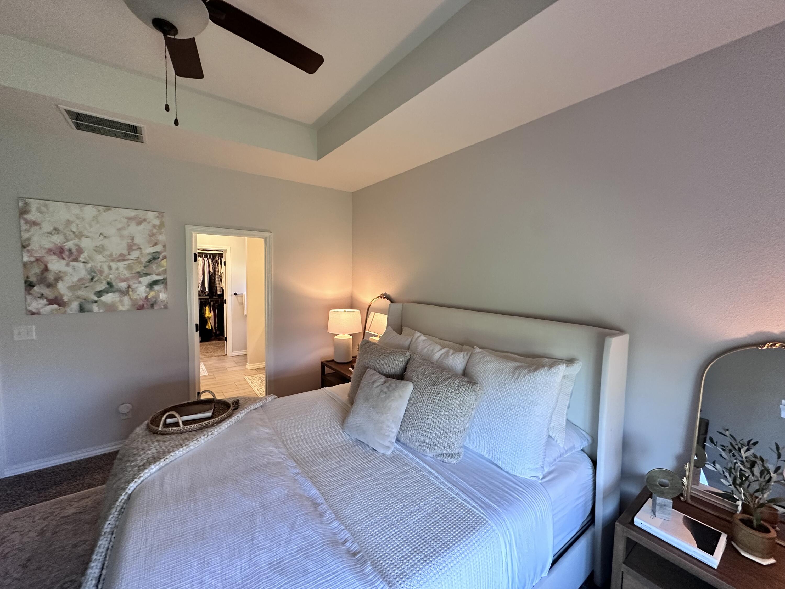 4298 Rome Avenue Property Photo 11