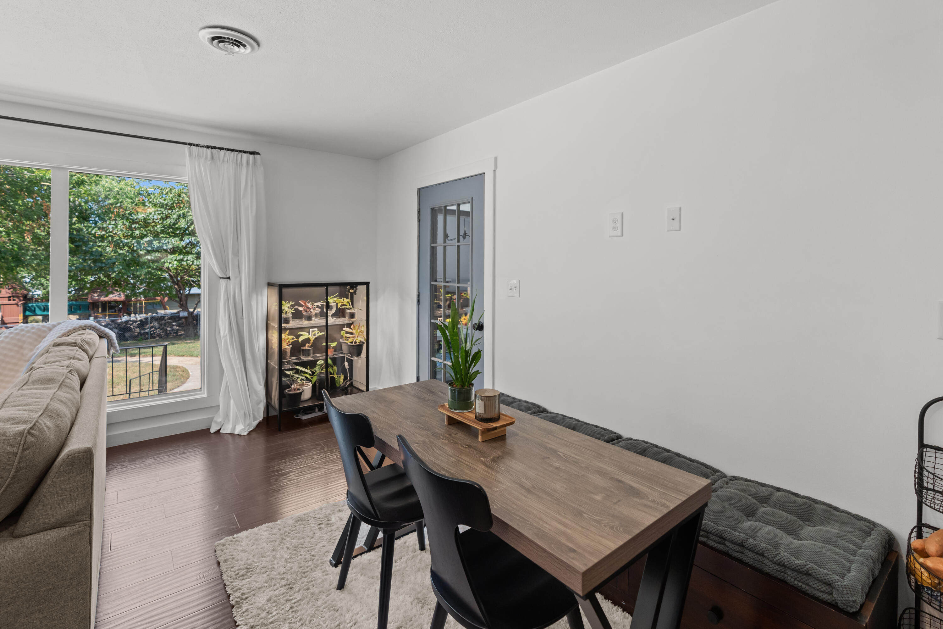 456 Wayland Drive Property Photo 15