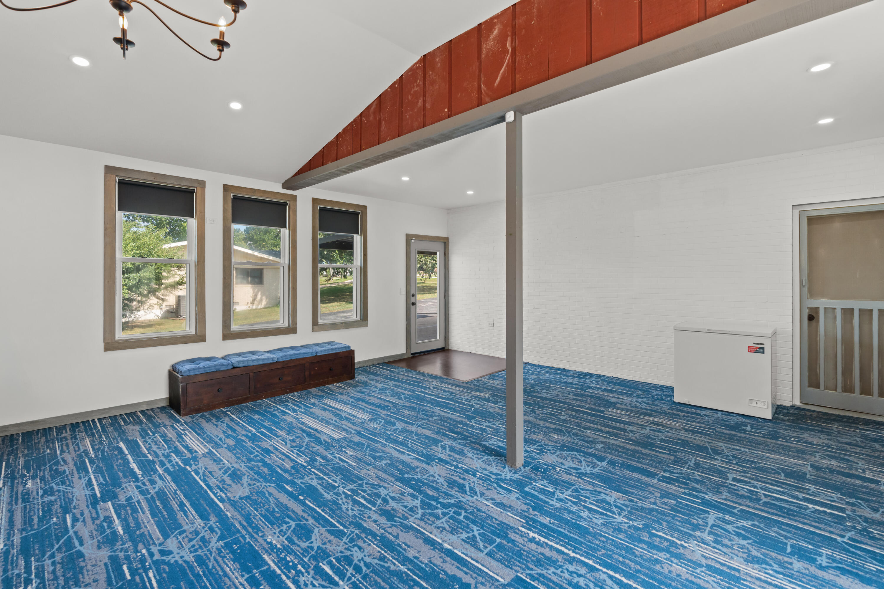 456 Wayland Drive Property Photo 17