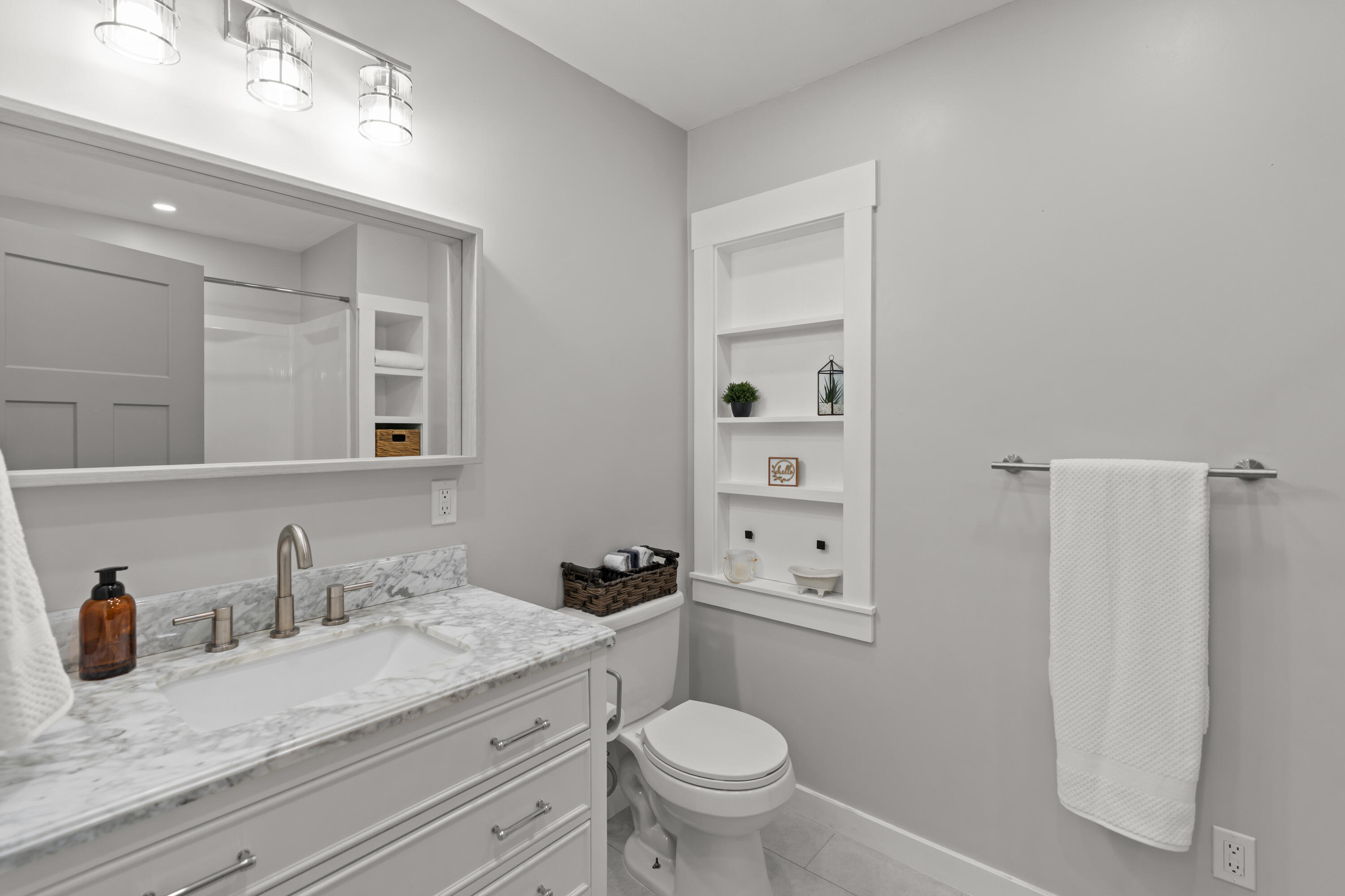 456 Wayland Drive Property Photo 27