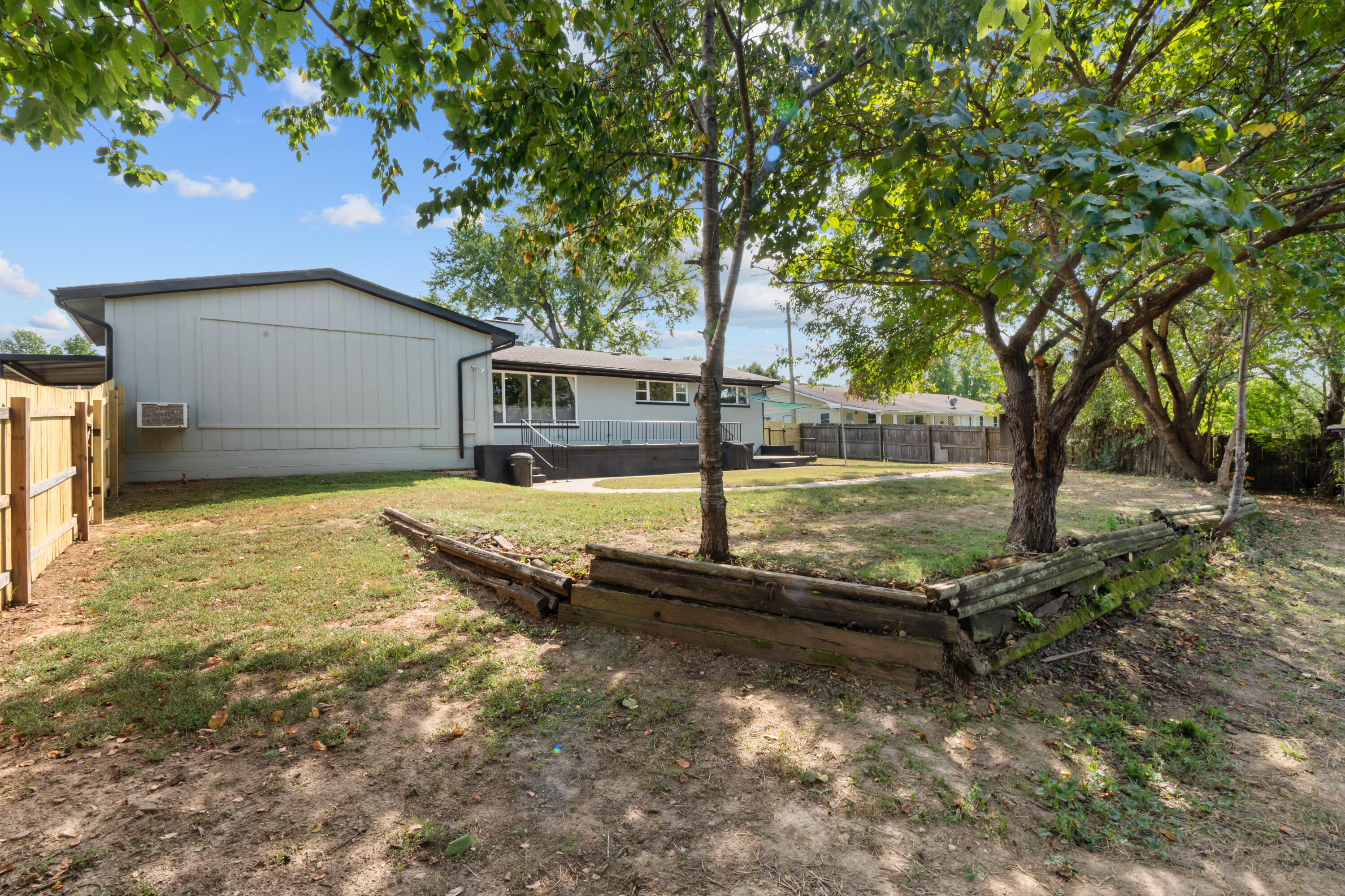 456 Wayland Drive Property Photo 36