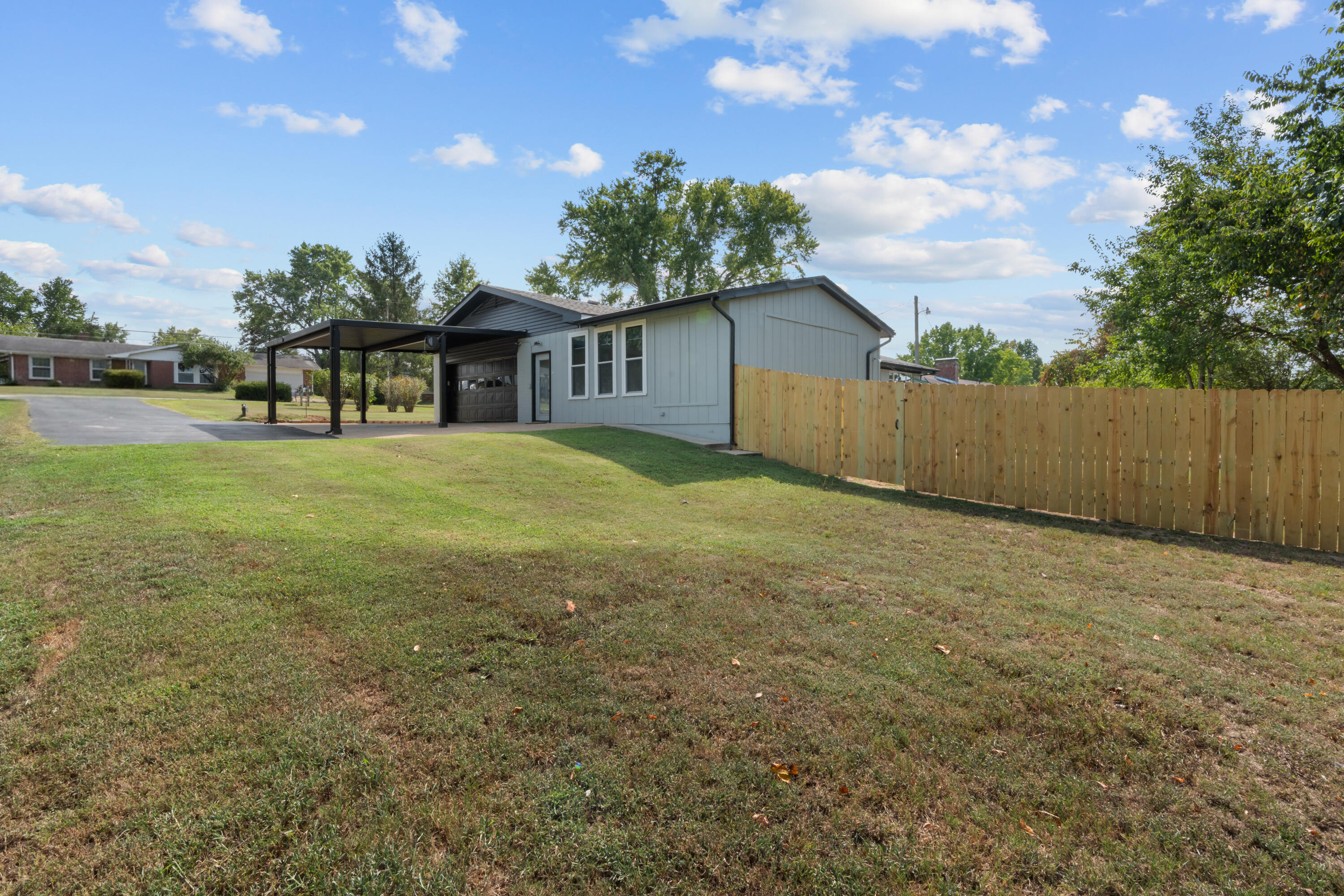 456 Wayland Drive Property Photo 39