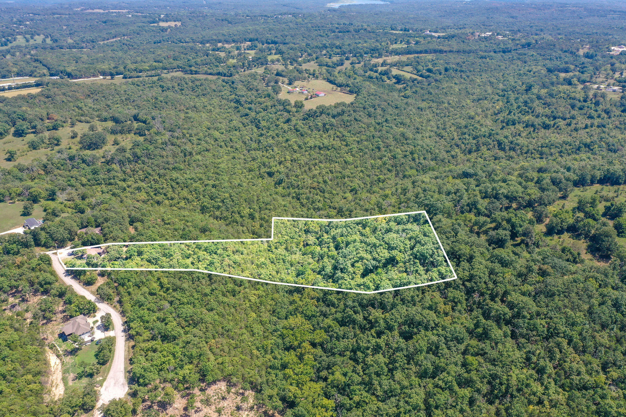 229 Shore Acres Drive Property Photo 2