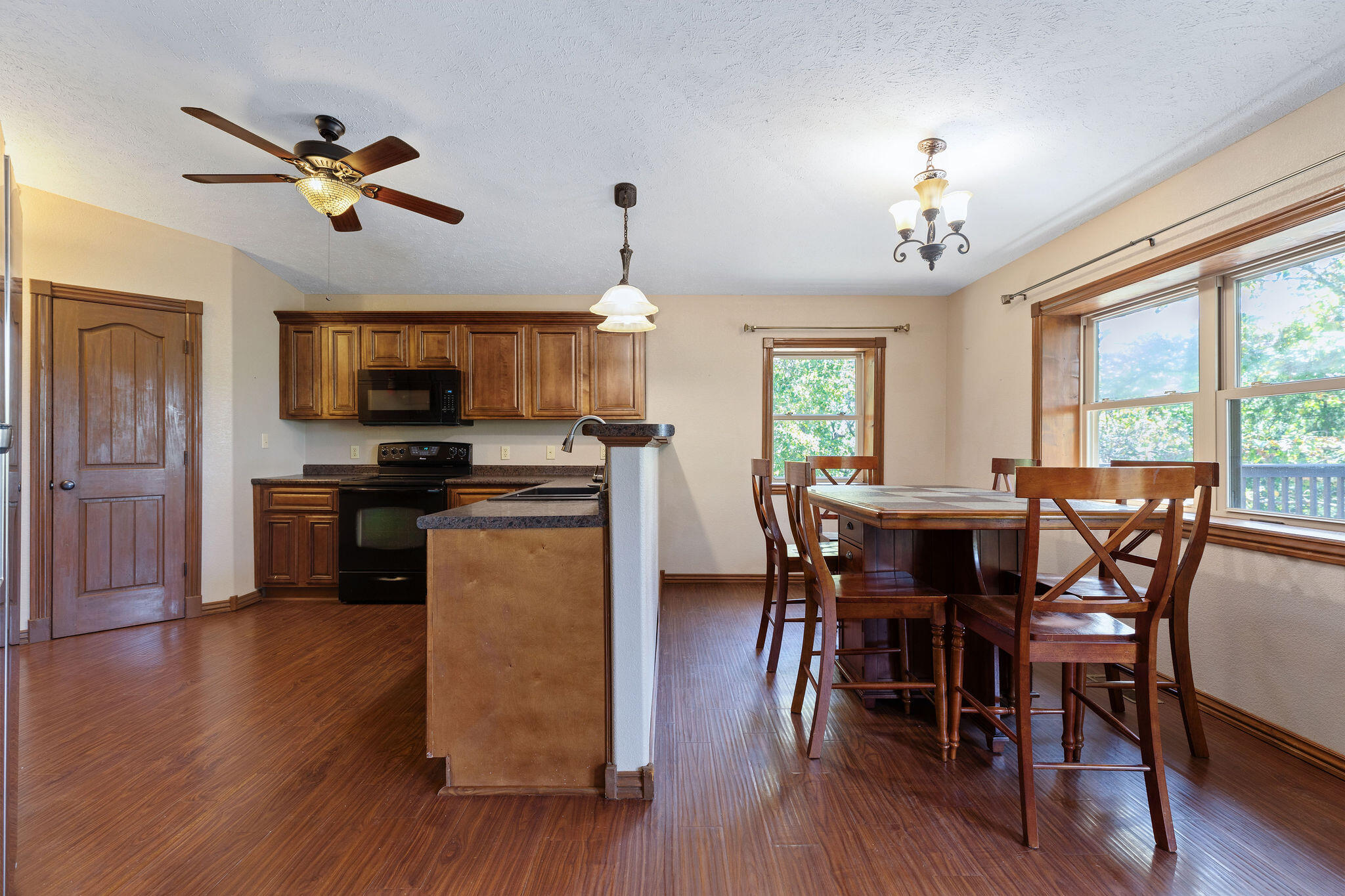 229 Shore Acres Drive Property Photo 10