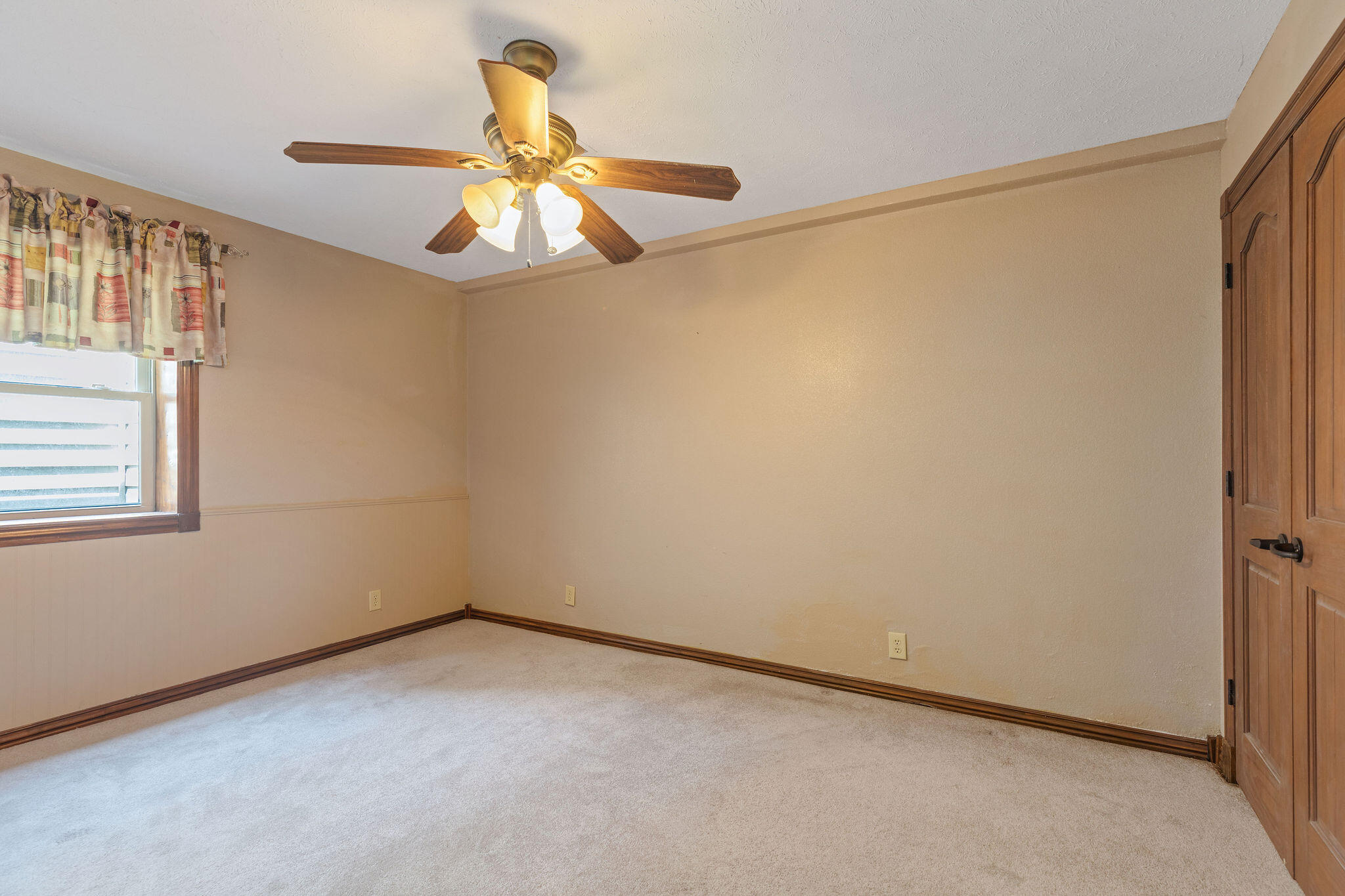 229 Shore Acres Drive Property Photo 25