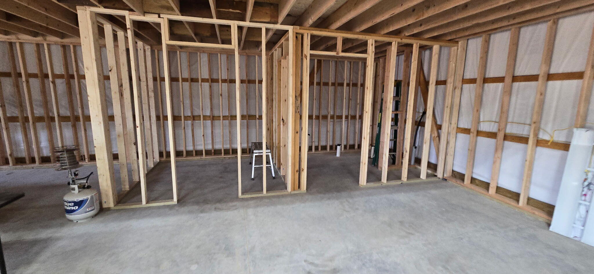 12594 Lawrence 1167 P Property Photo 12