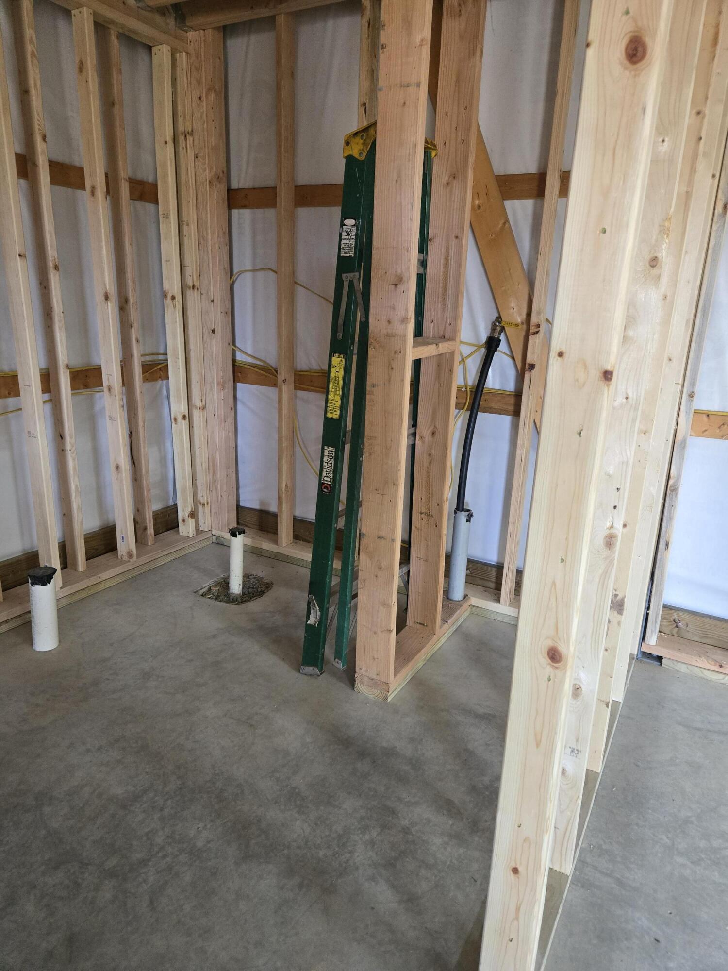 12594 Lawrence 1167 P Property Photo 14