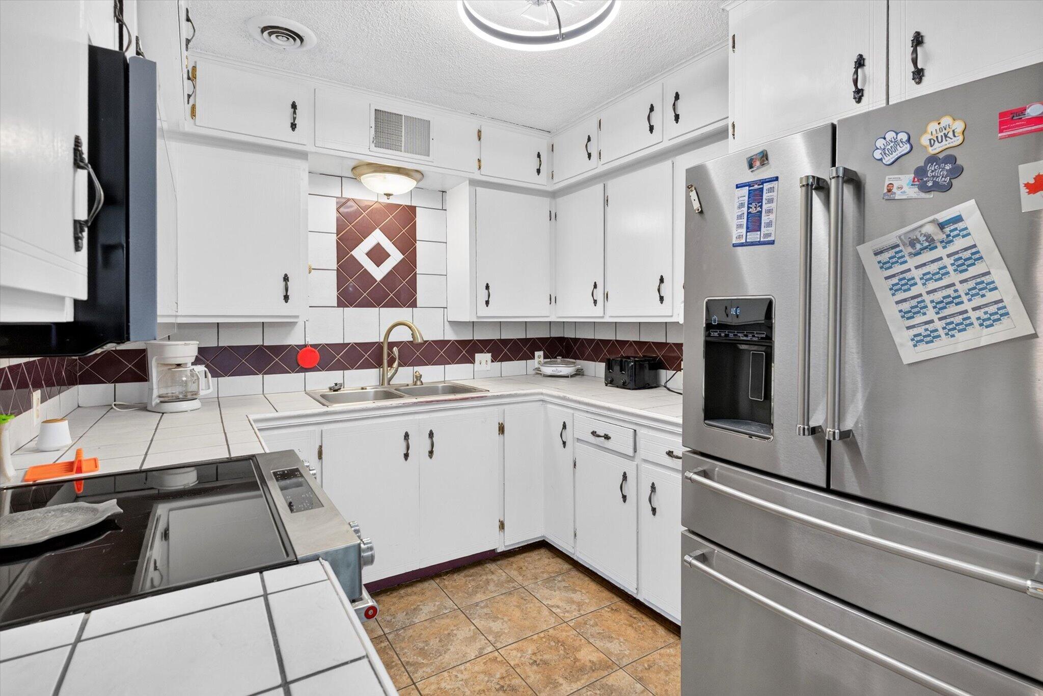 1206 Kemp Drive Property Photo 14