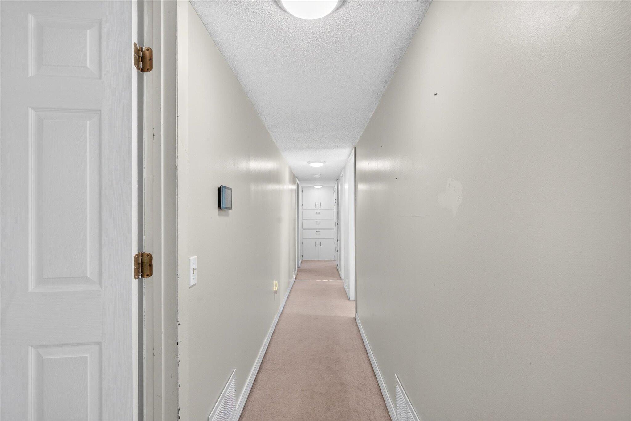 1206 Kemp Drive Property Photo 21