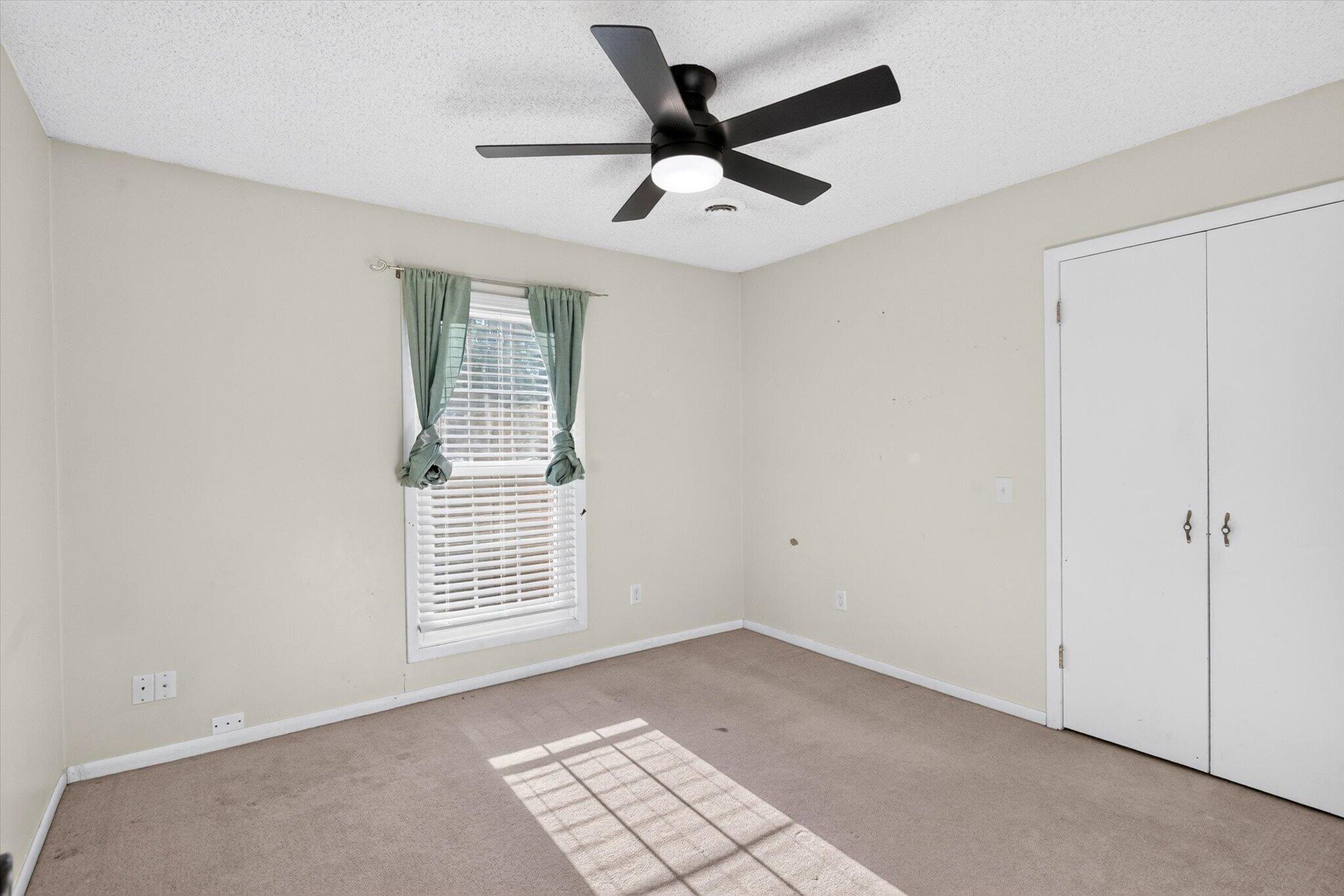 1206 Kemp Drive Property Photo 22