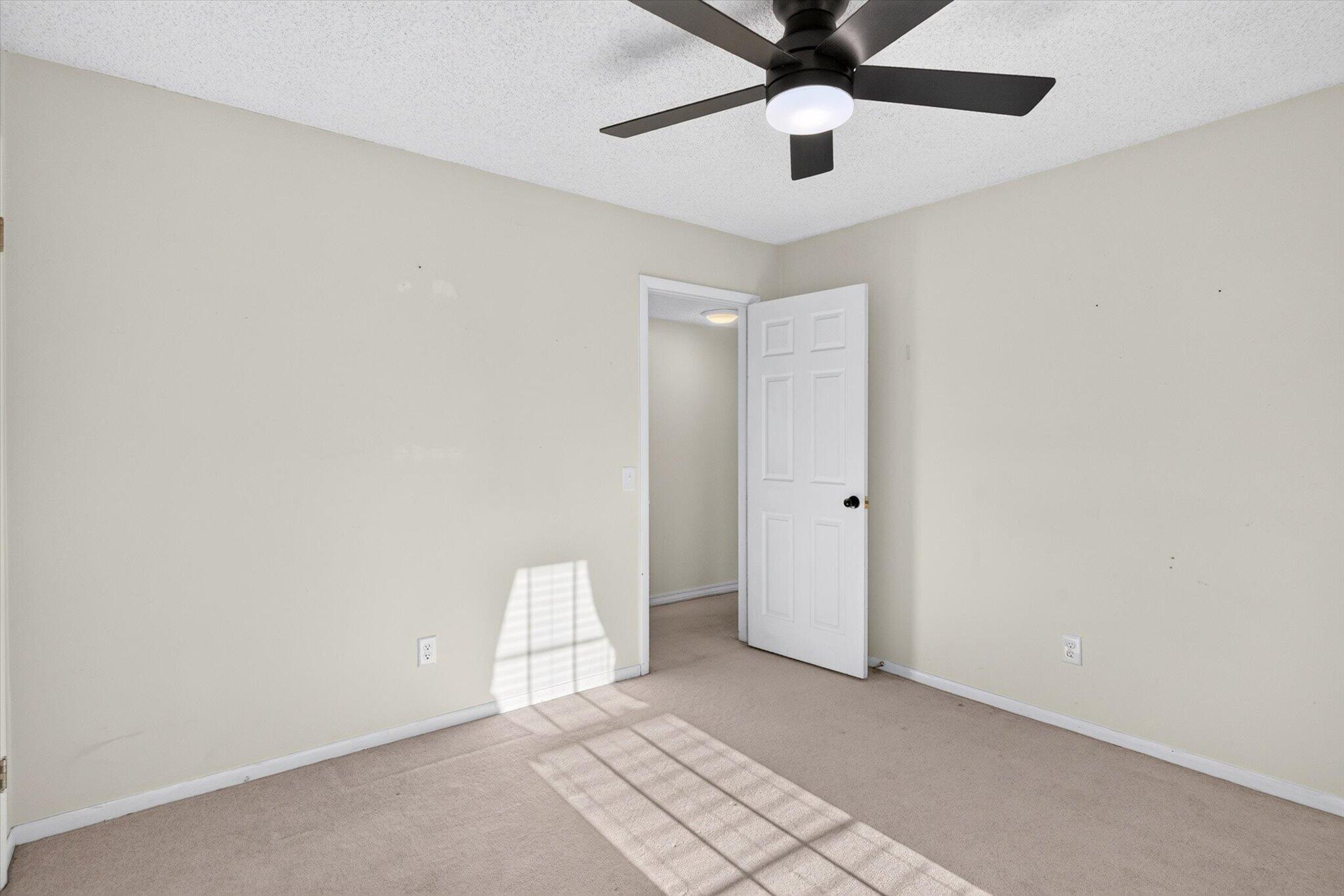 1206 Kemp Drive Property Photo 23