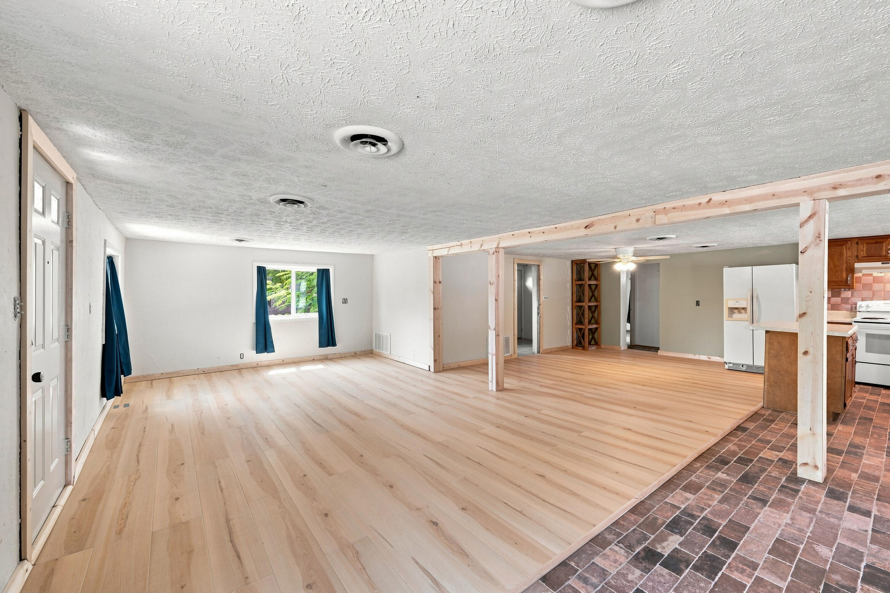 3300 County Farm Road Property Photo 8