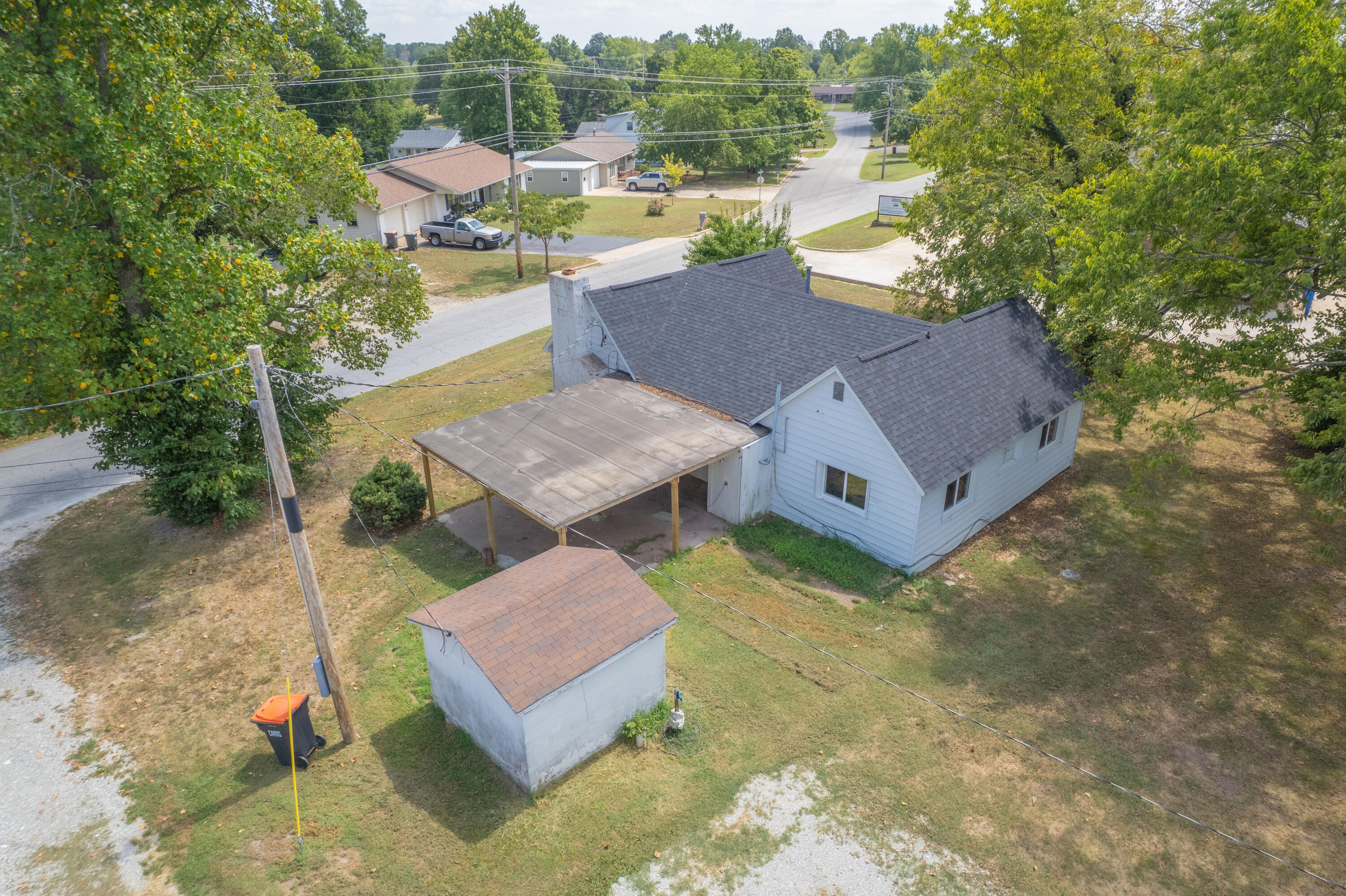 3300 County Farm Road Property Photo 23