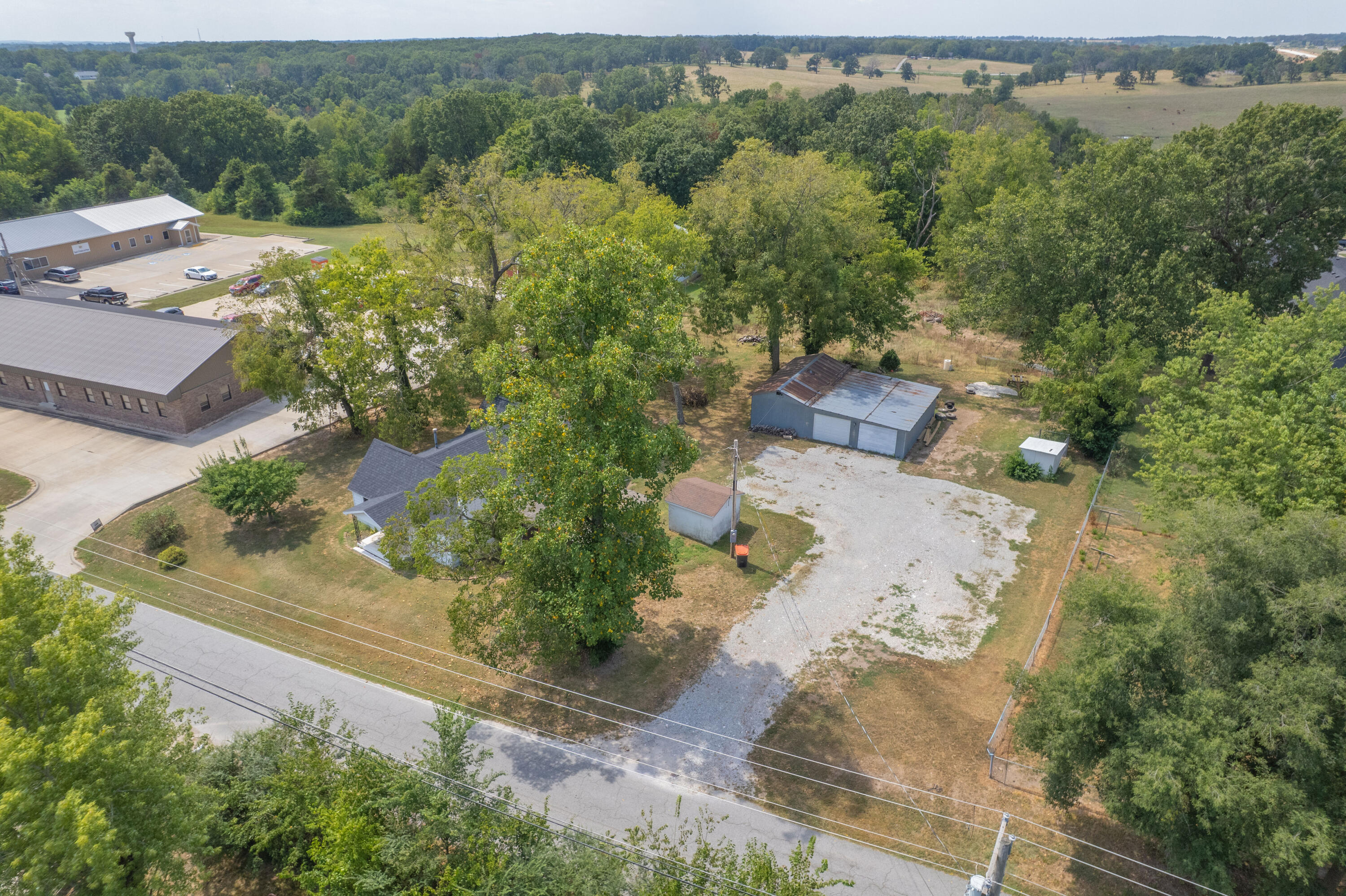 3300 County Farm Road Property Photo 33
