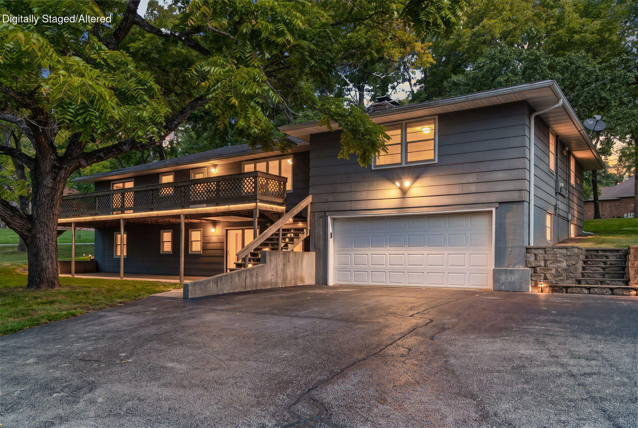 1075 West Farm Road 178 Property Photo 1