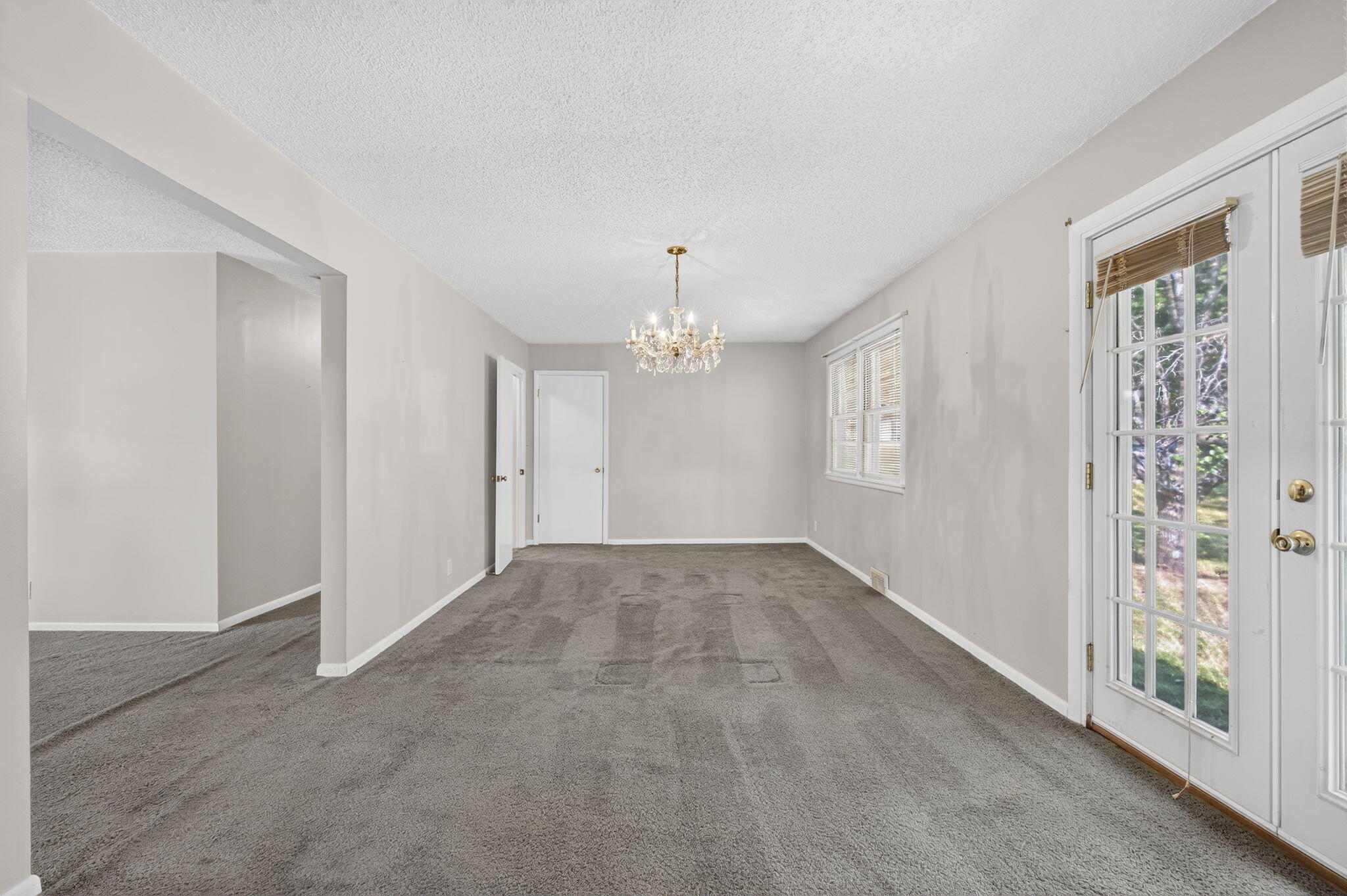1075 West Farm Road 178 Property Photo 15