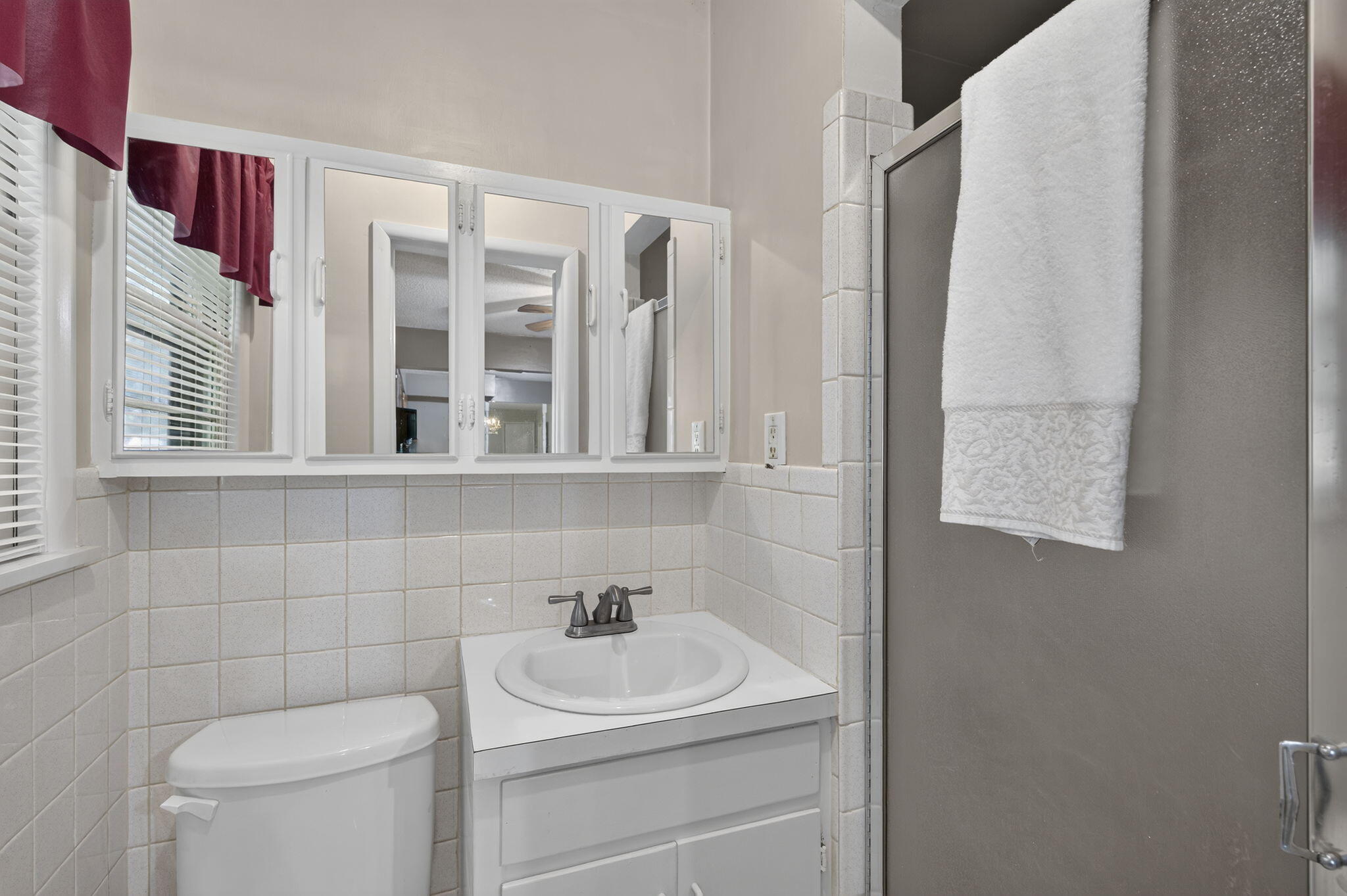 1075 West Farm Road 178 Property Photo 16
