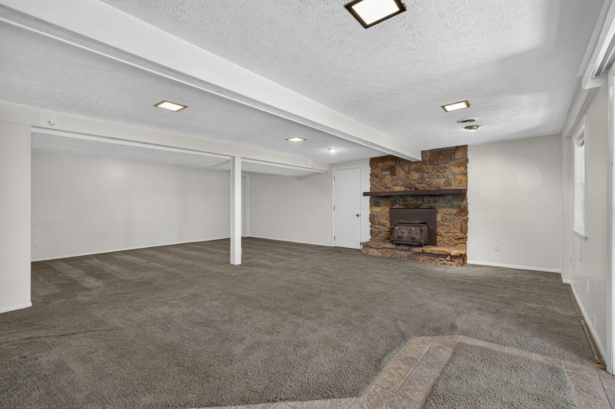 1075 West Farm Road 178 Property Photo 25