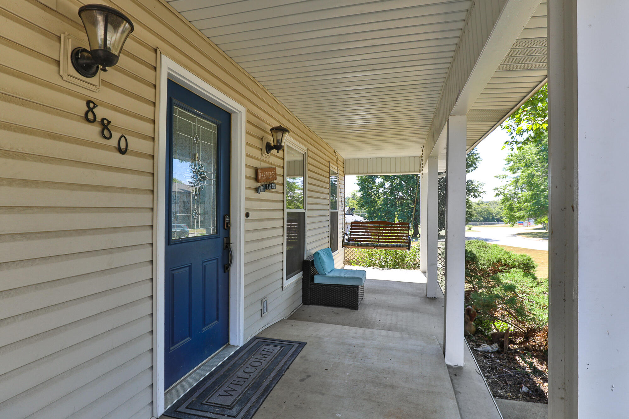 880 Redel Place Property Photo 3