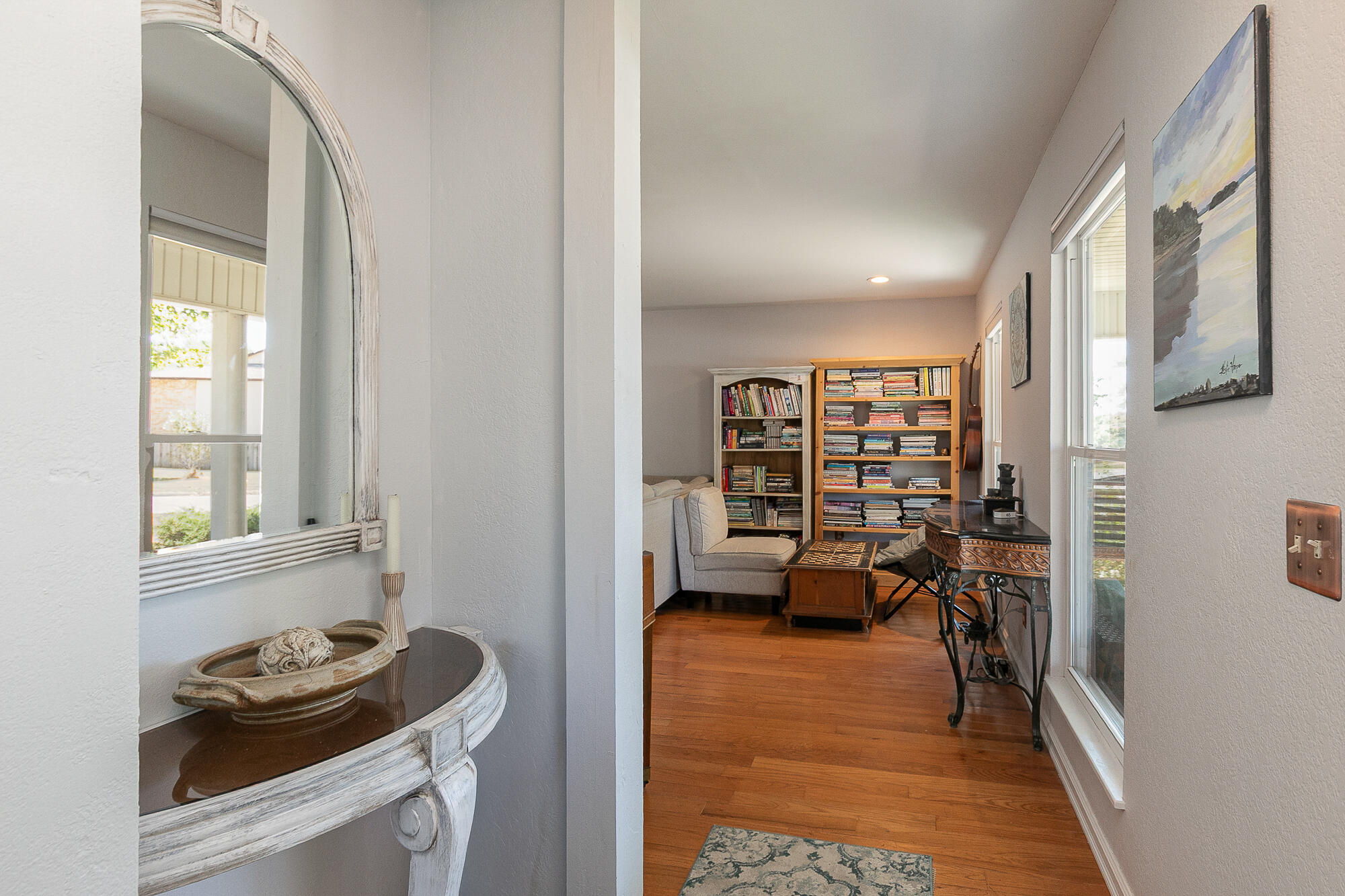 880 Redel Place Property Photo 4
