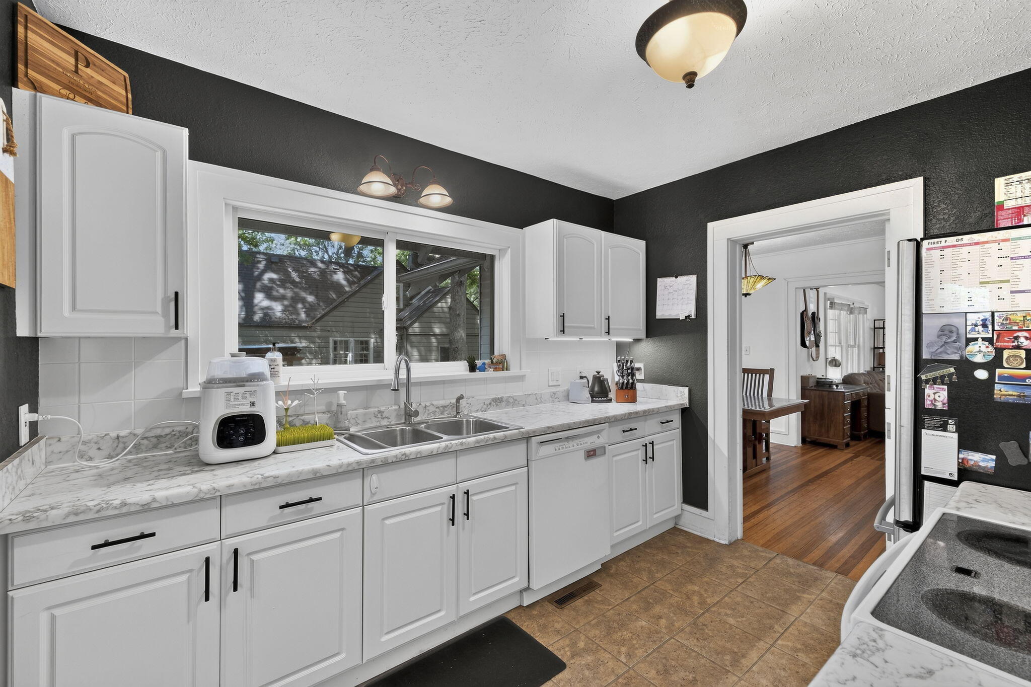 616 East Catalpa Street Property Photo 7