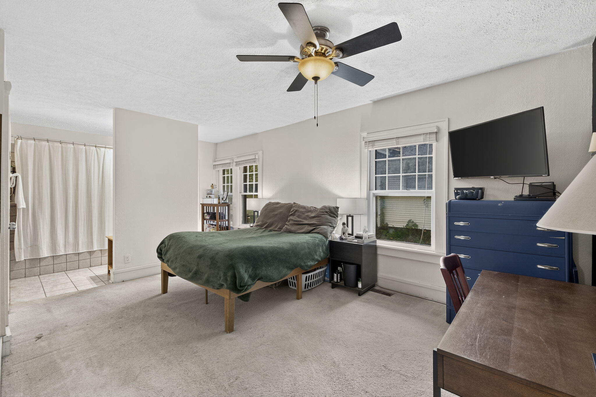 616 East Catalpa Street Property Photo 14