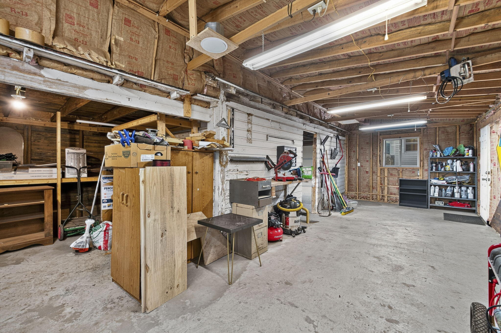 616 East Catalpa Street Property Photo 23