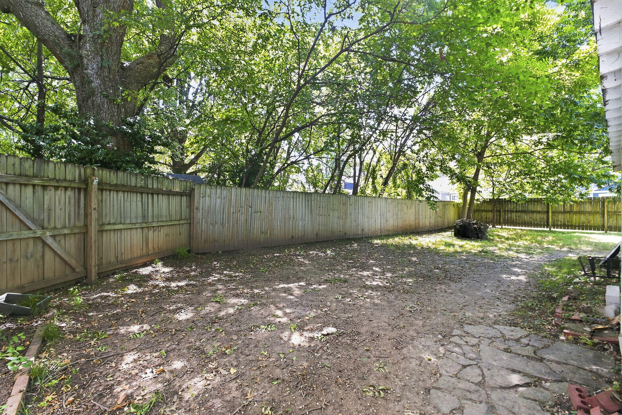 616 East Catalpa Street Property Photo 26