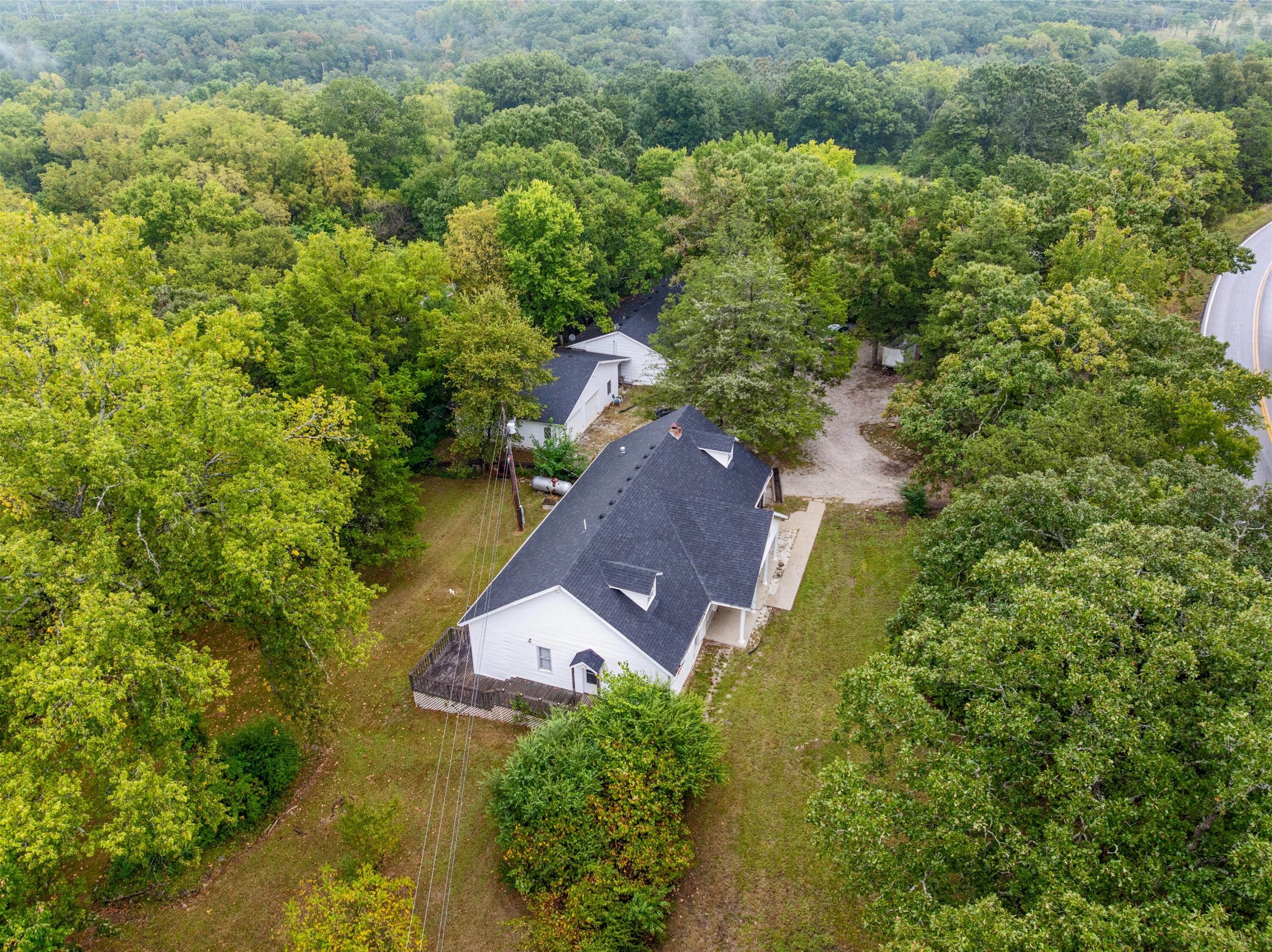 8669 Historic Highway 165 Property Photo 3
