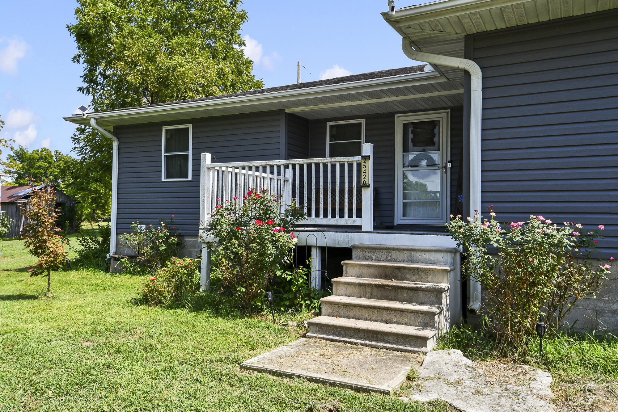 25420 State Highway 37 Property Photo 2