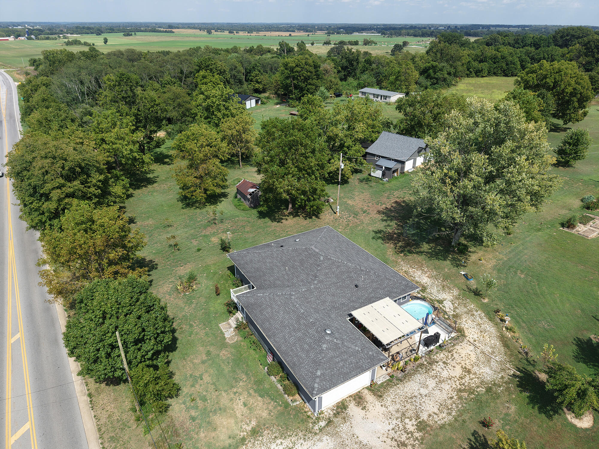 25420 State Highway 37 Property Photo 6