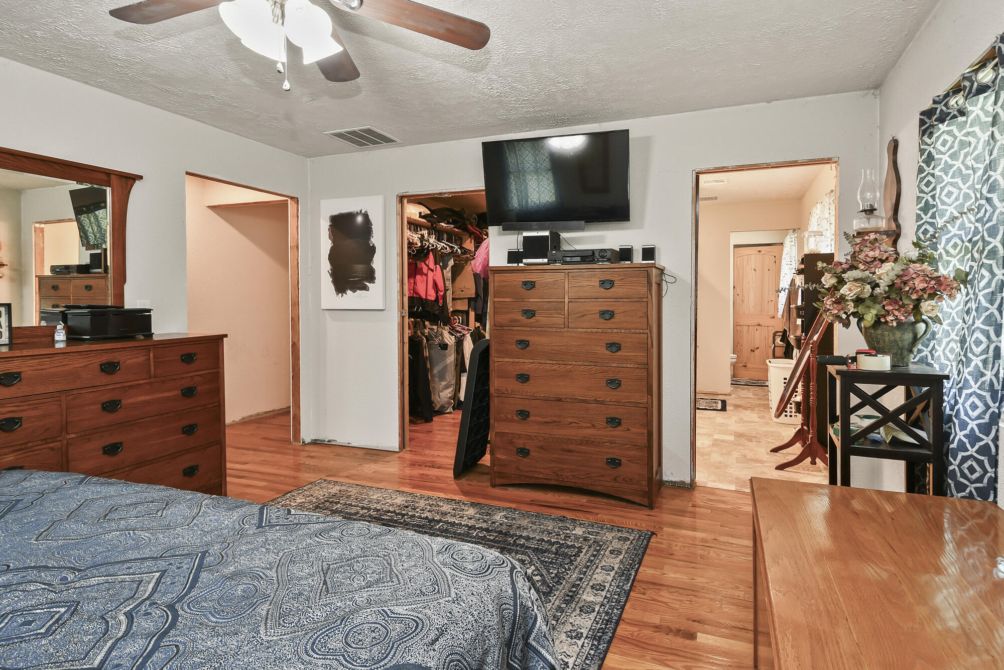 25420 State Highway 37 Property Photo 19