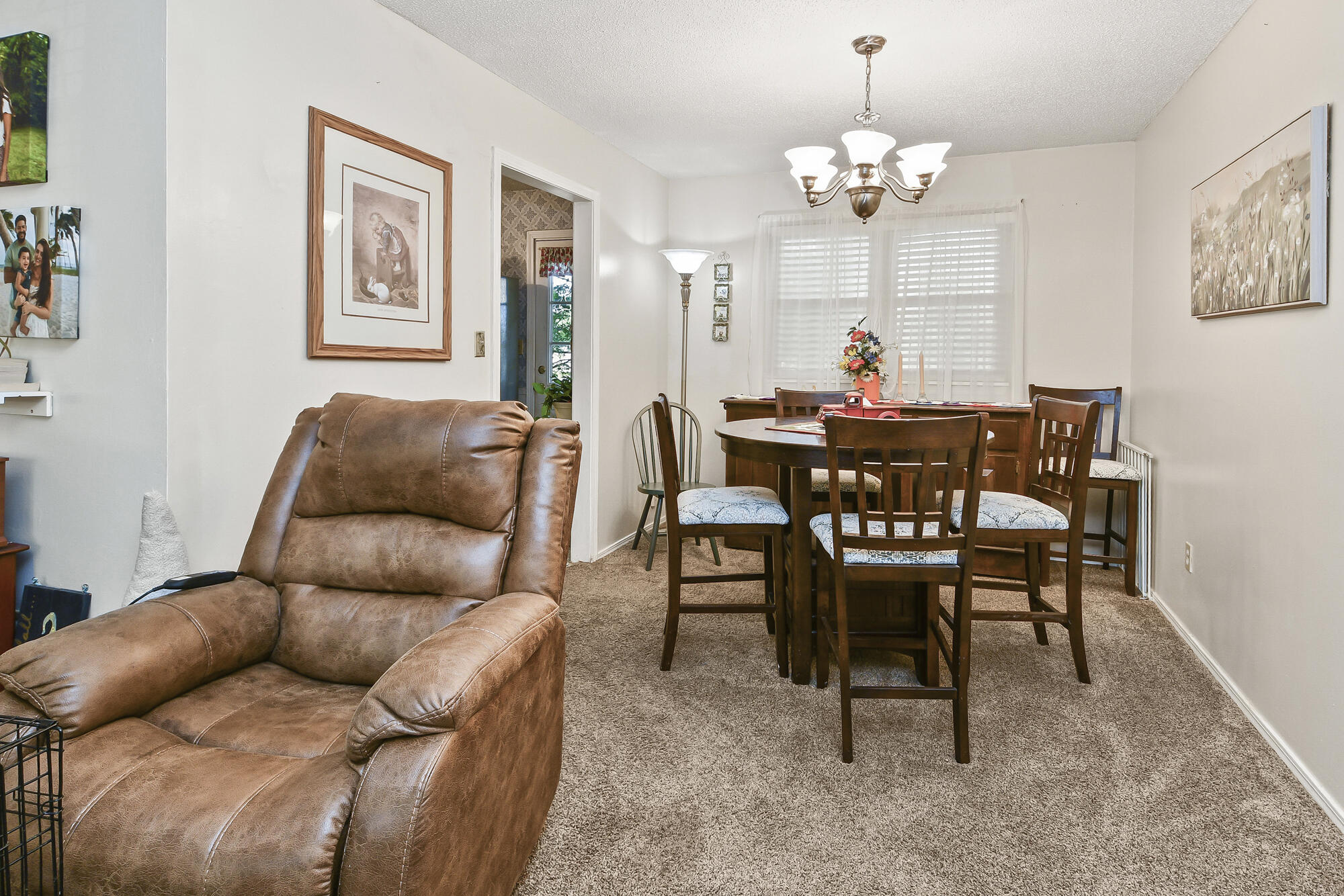 3329 West Countryside Drive Property Photo 7