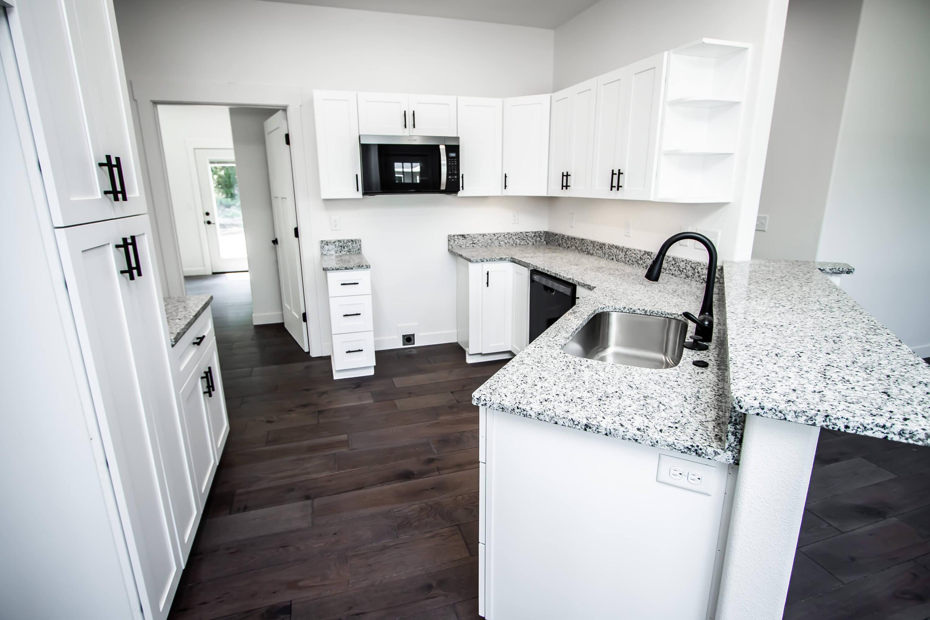 766 Panich Street Property Photo 12