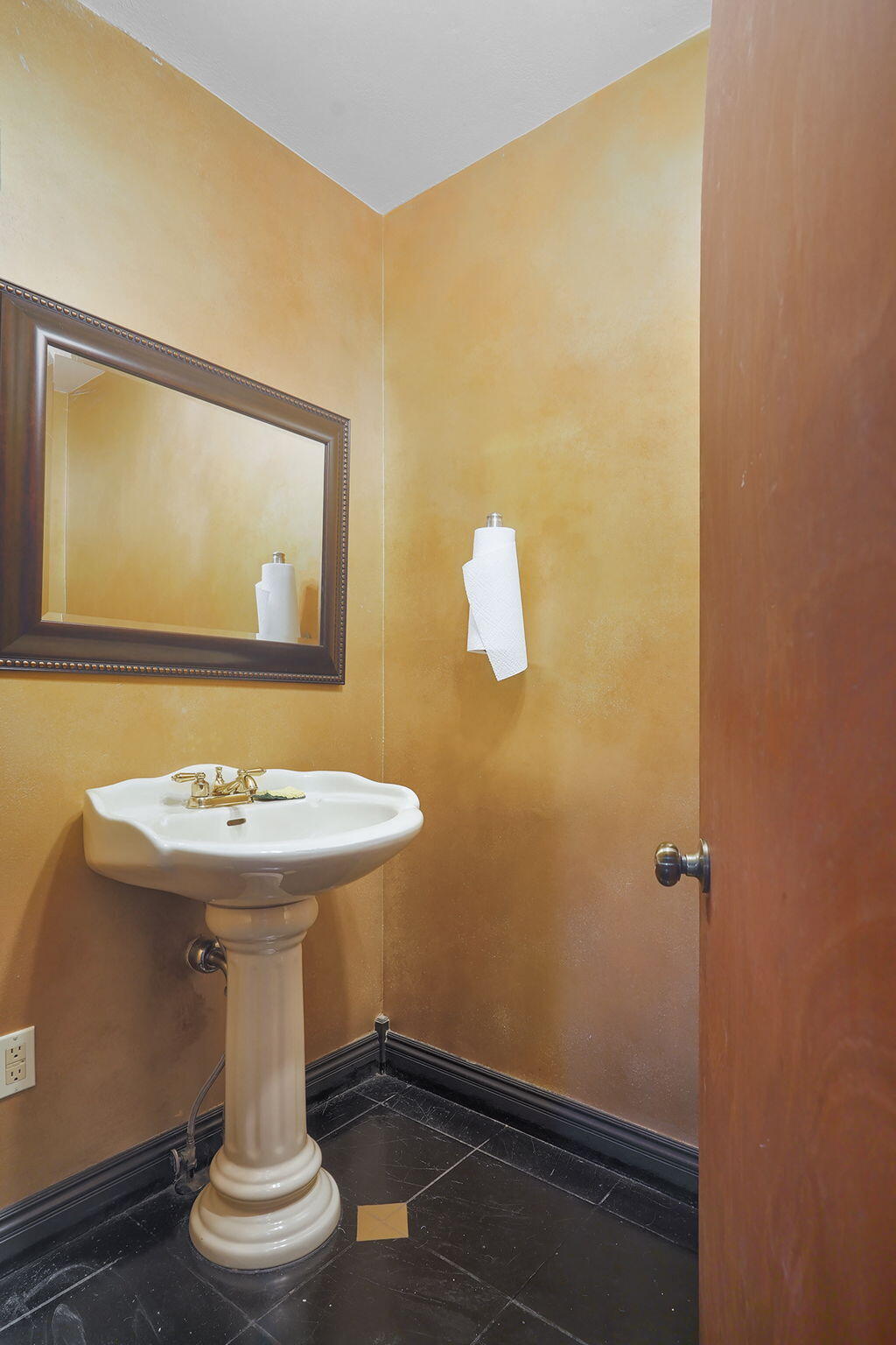 4967 South Buckingham Lane Property Photo 22
