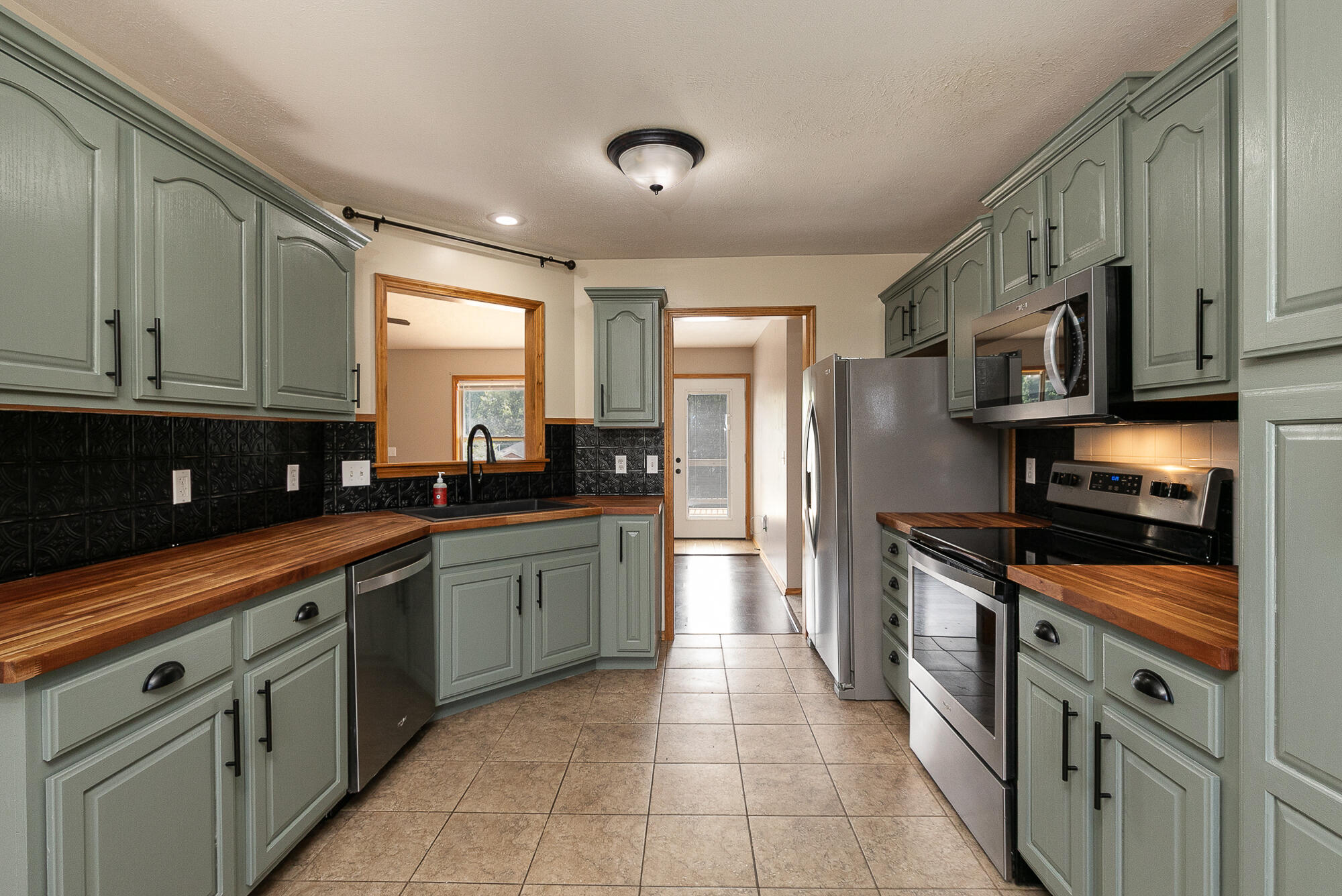 5348 West Basswood Court Property Photo 11
