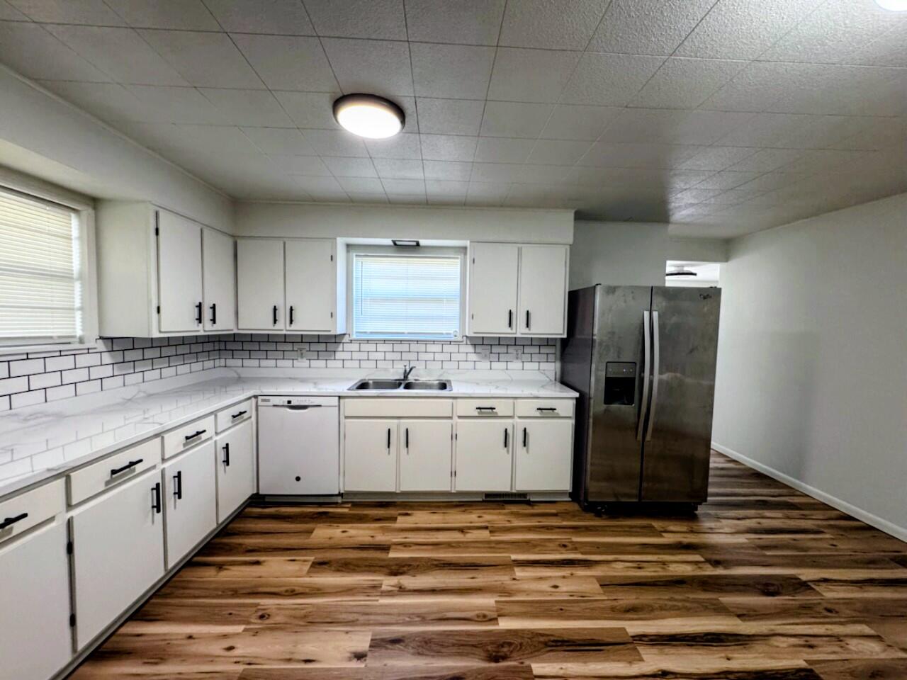 303 Vine Street Property Photo 6