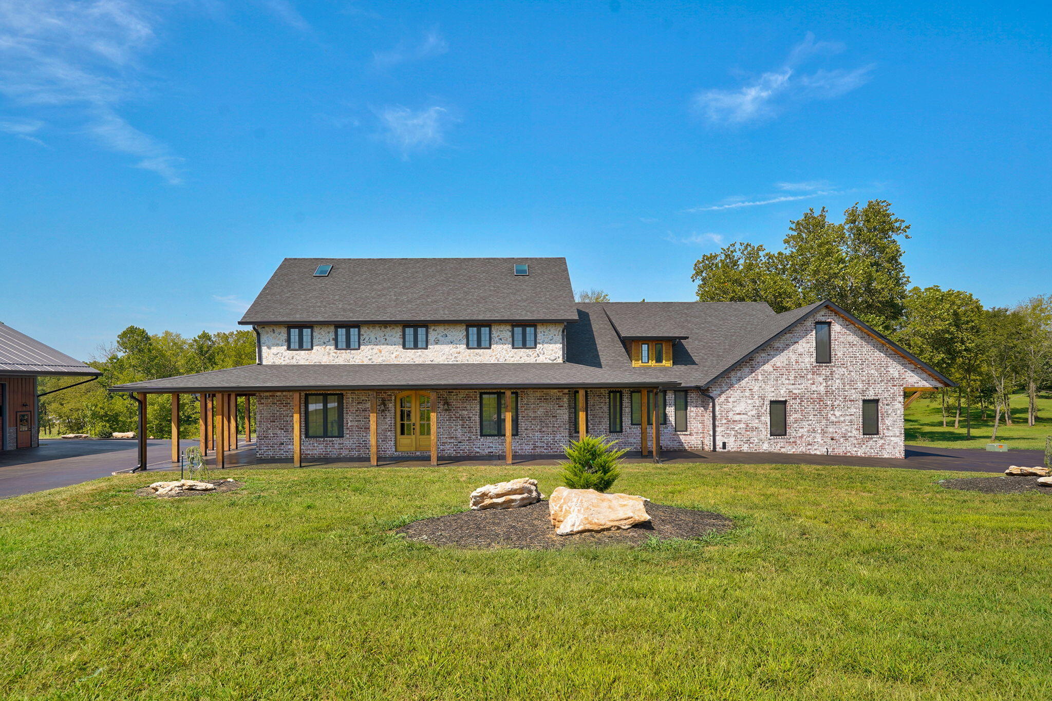 497 Double Spring Road Property Photo 1