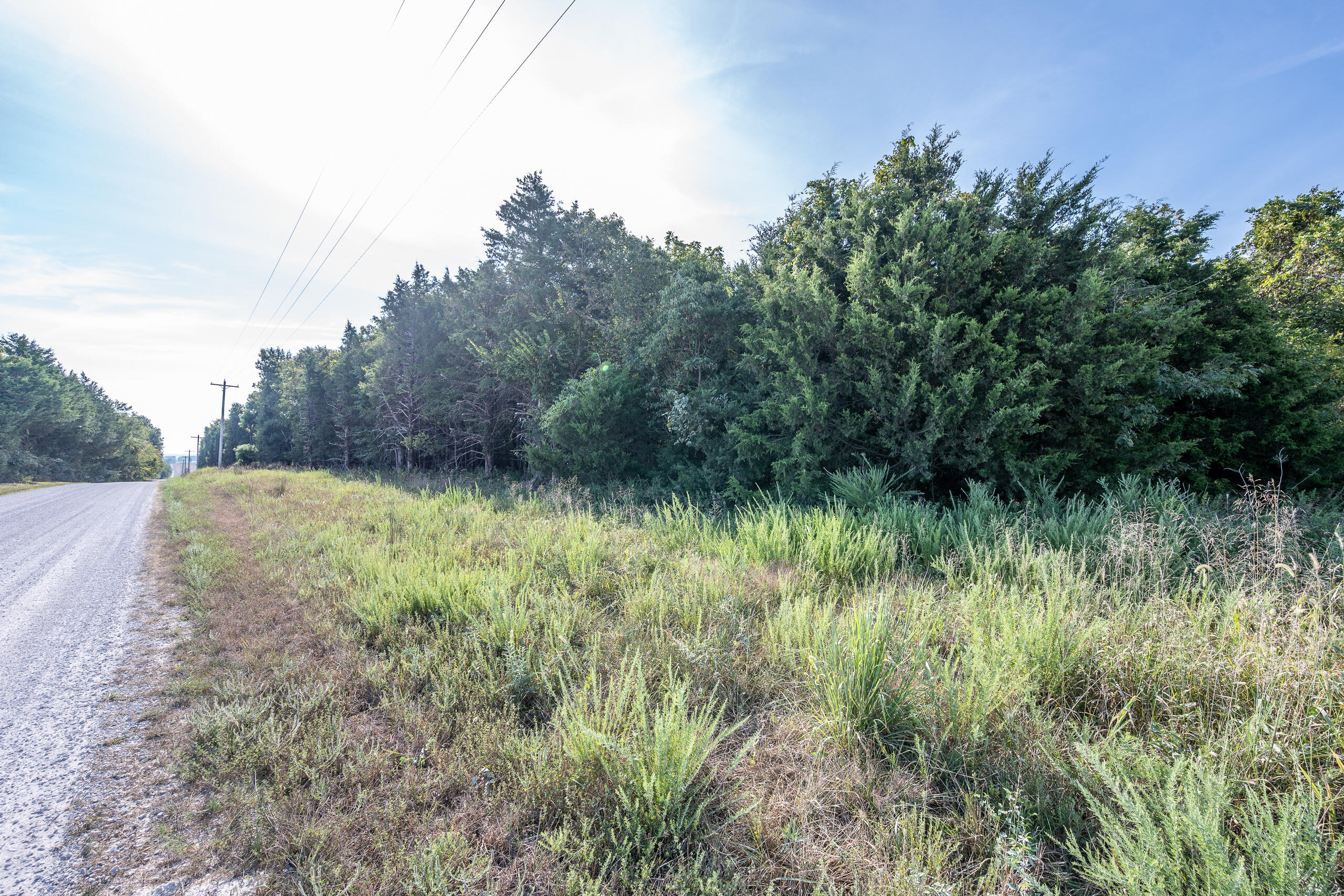 000 County Line Rd Property Photo 22