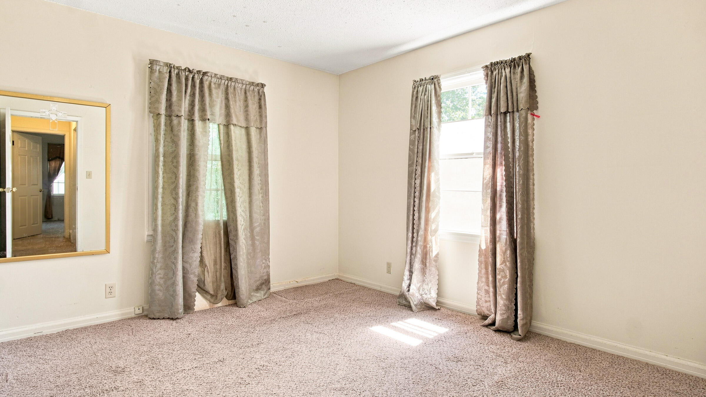 836 Missouri Avenue Property Photo 13