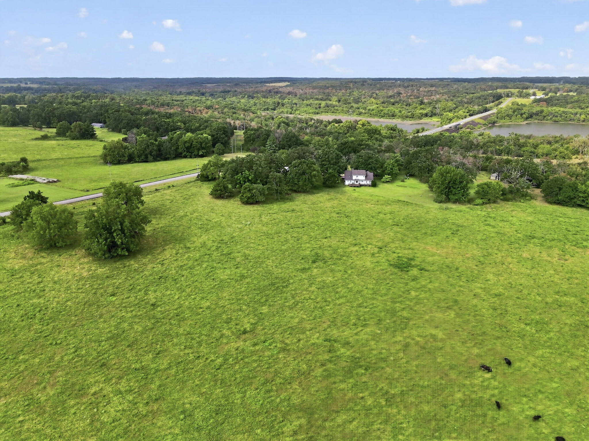 000 East State Highway 215 Property Photo 11