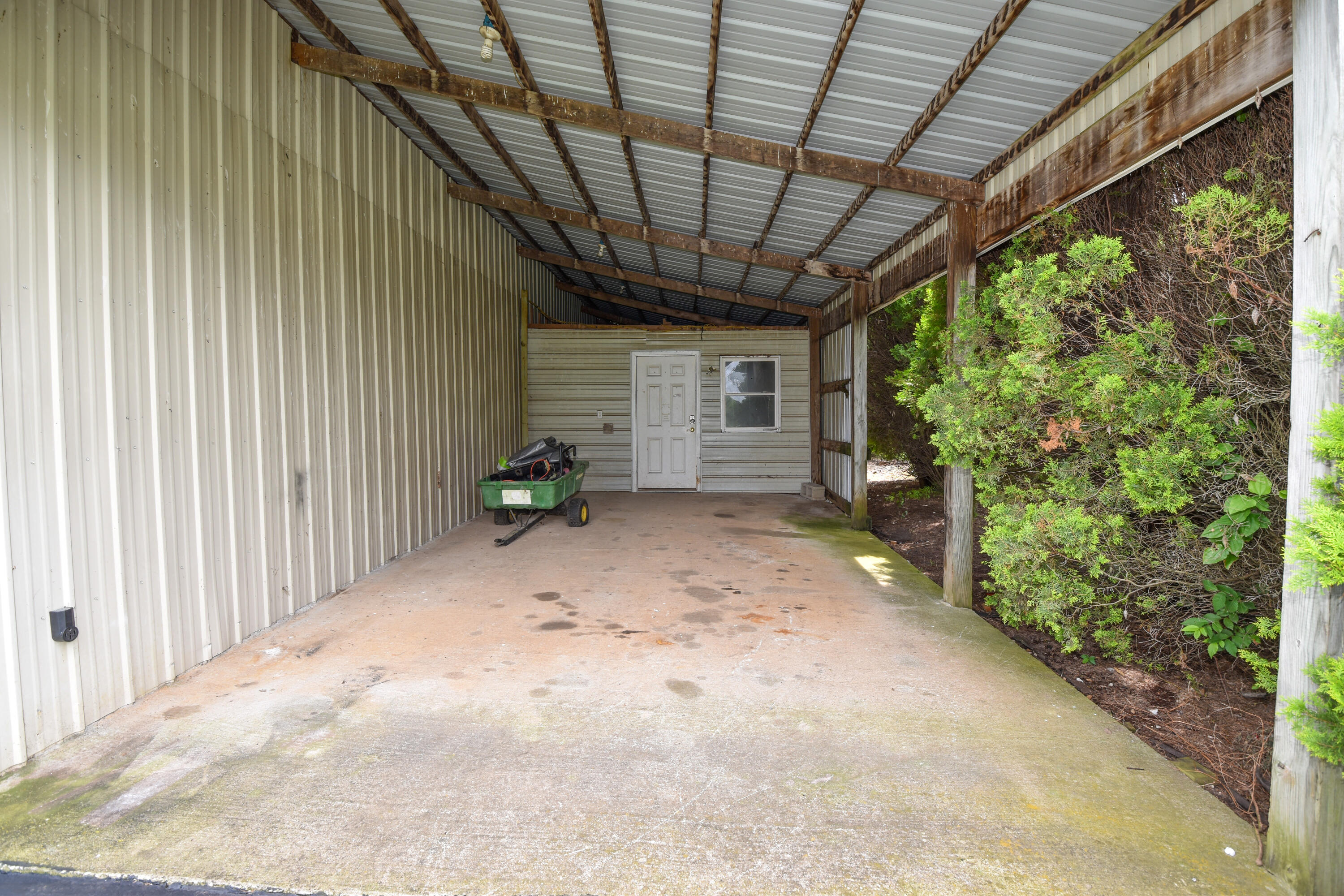 8626 West Farm Road 64 Property Photo 74