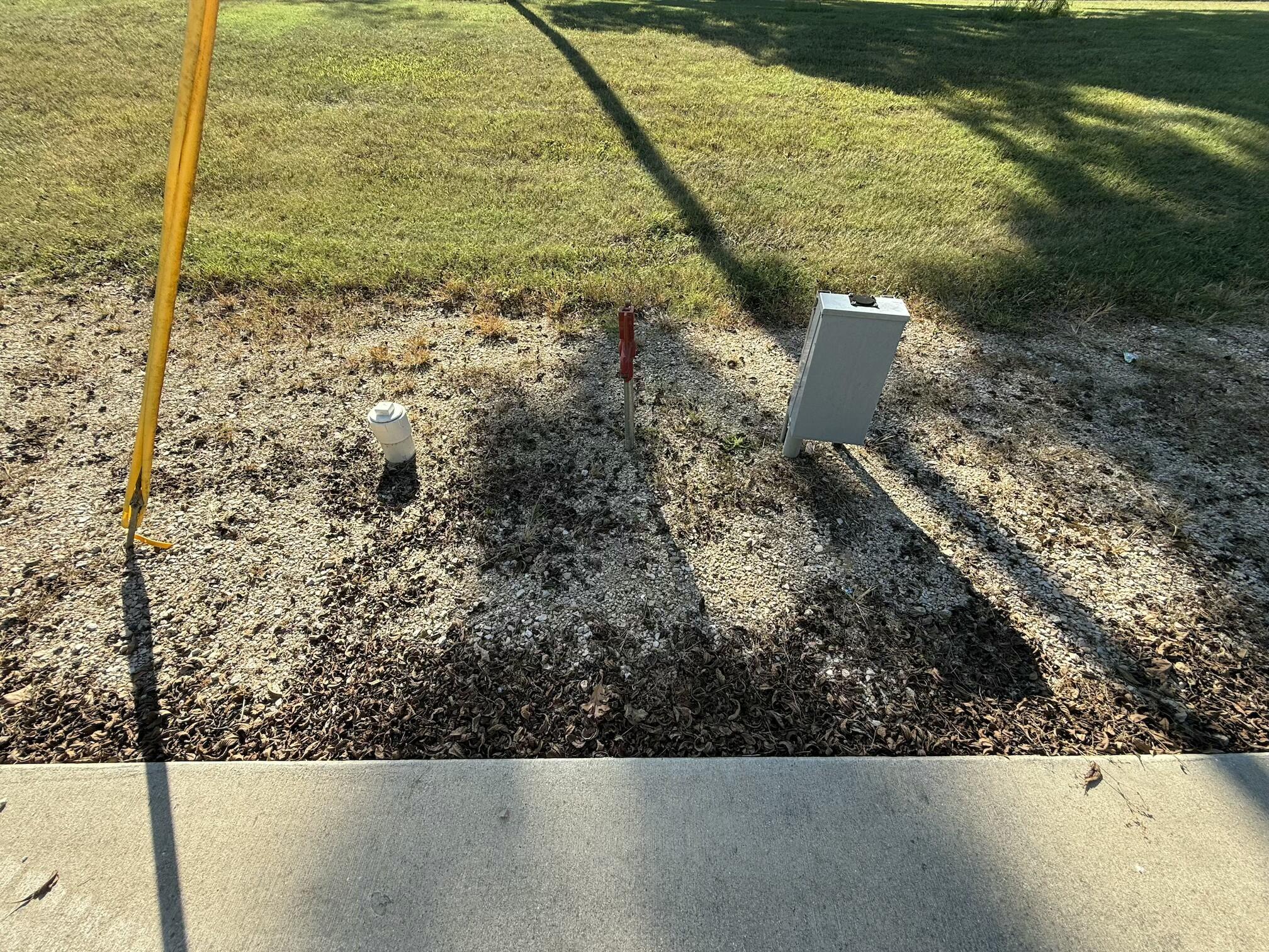 16247 Tom Akers Road Property Photo 10