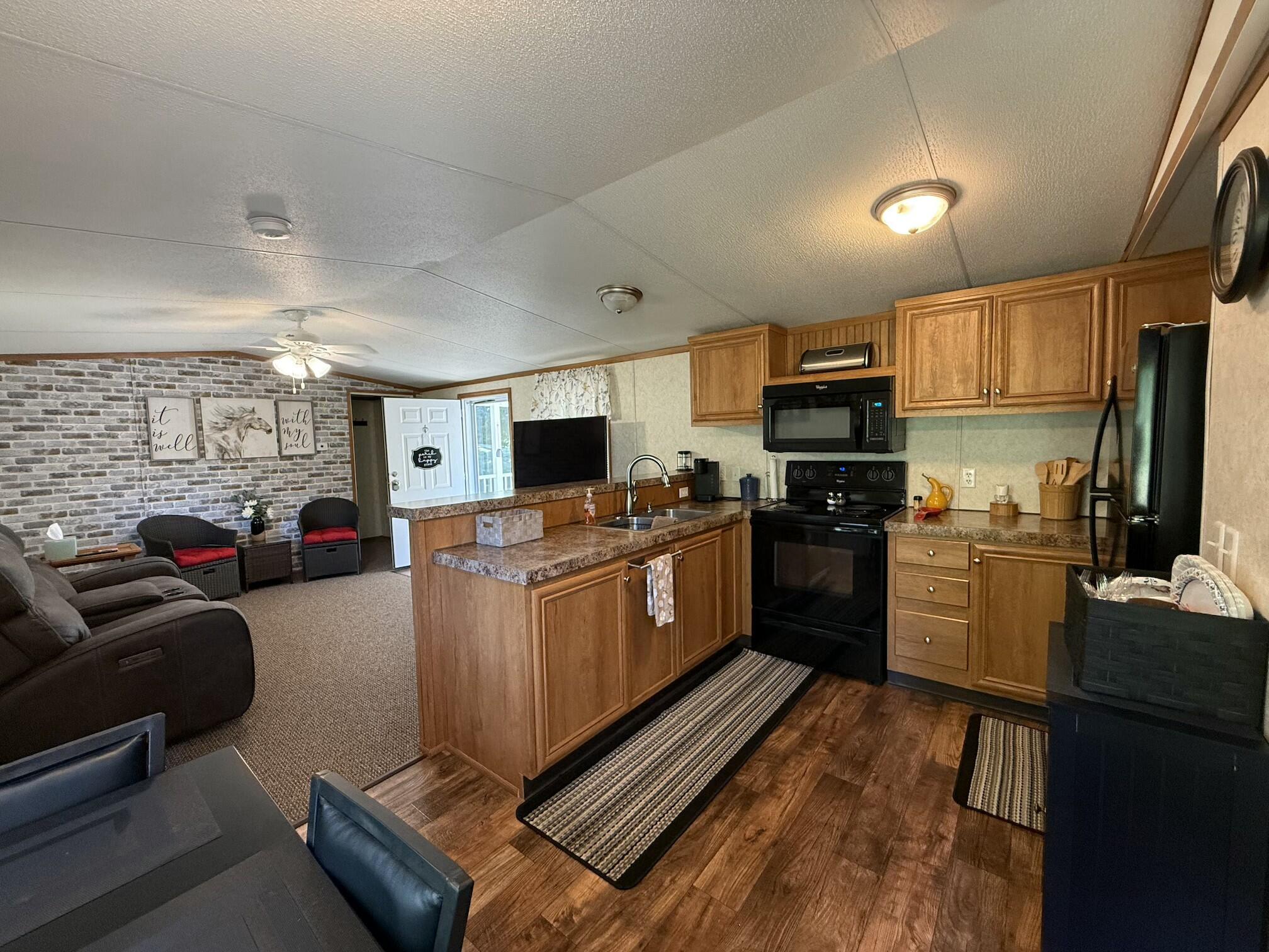 16247 Tom Akers Road Property Photo 21