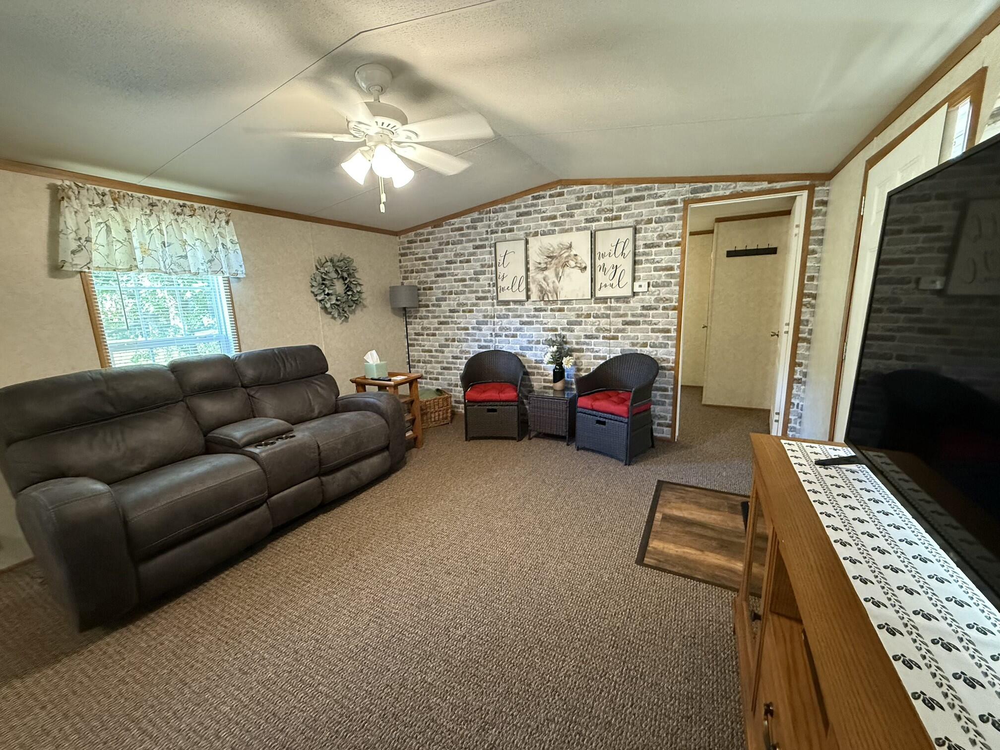 16247 Tom Akers Road Property Photo 23