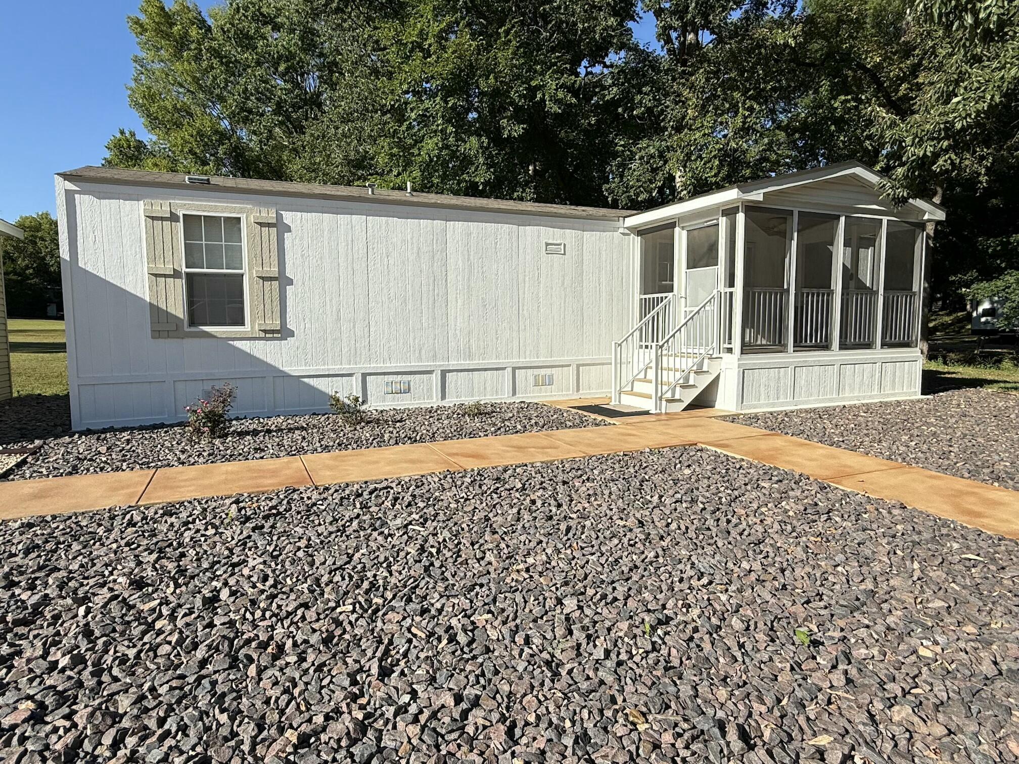 16247 Tom Akers Road Property Photo 32