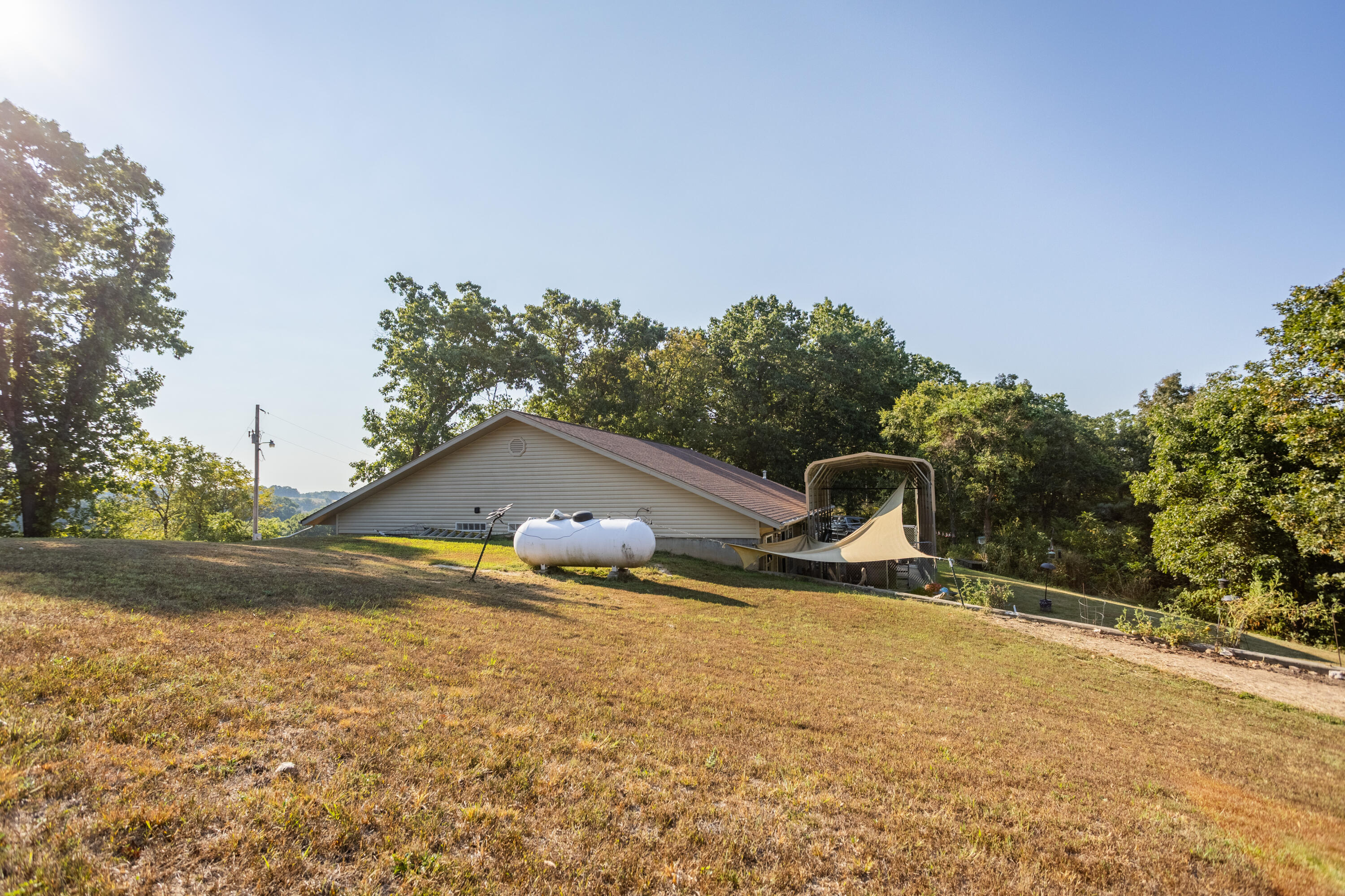 581 Flat Creek Road Property Photo 4